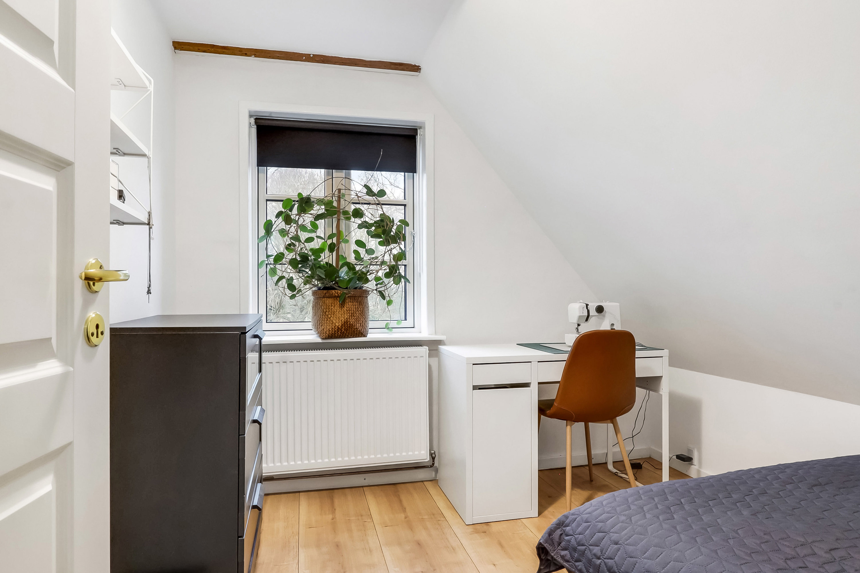 Fremhævet værelse billede i fuldskærmstilstand. Billede af Tvedvej 128, Tved, 5700 Svendborg