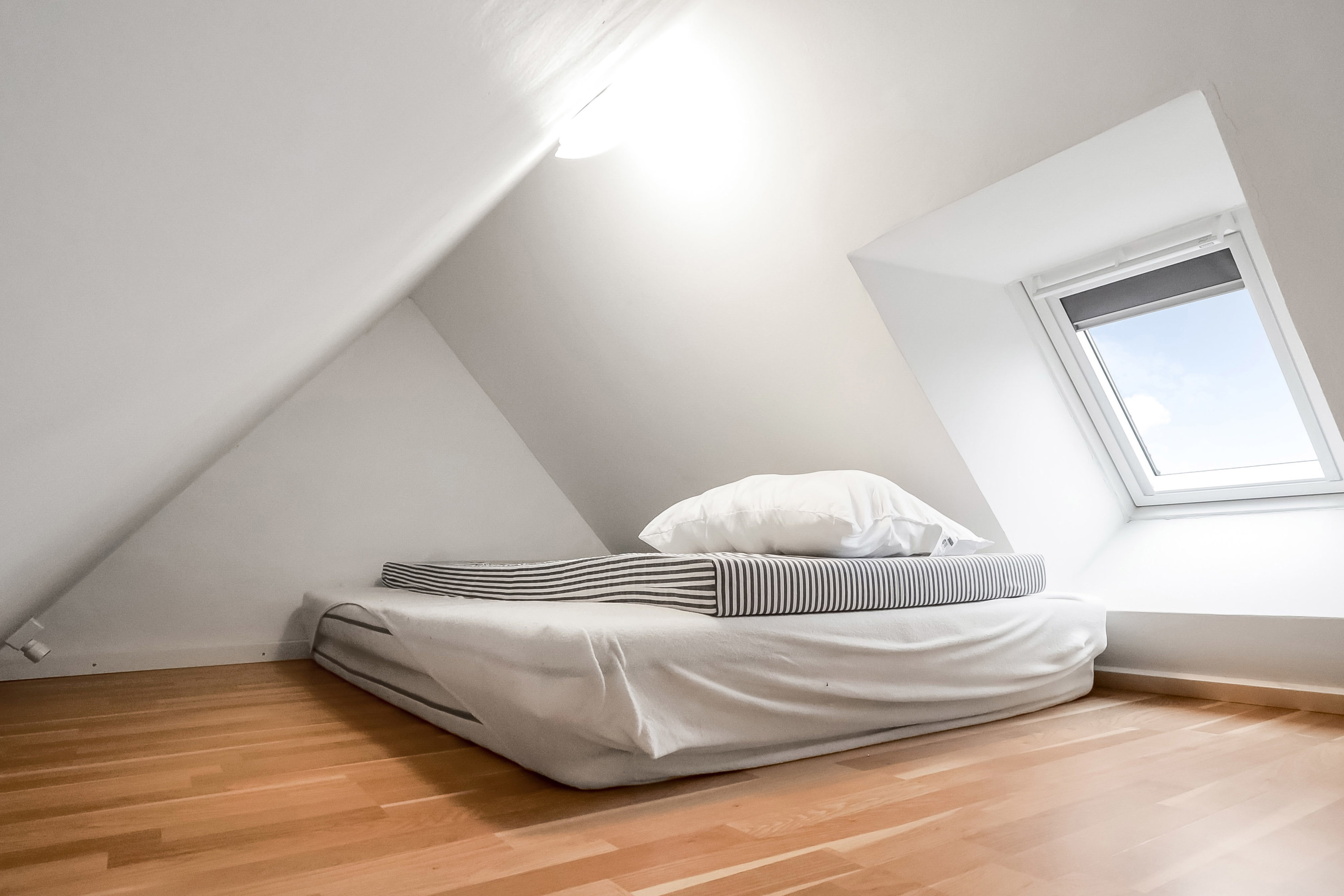 Fremhævet værelse billede i fuldskærmstilstand. Billede af Tvedvej 128, Tved, 5700 Svendborg