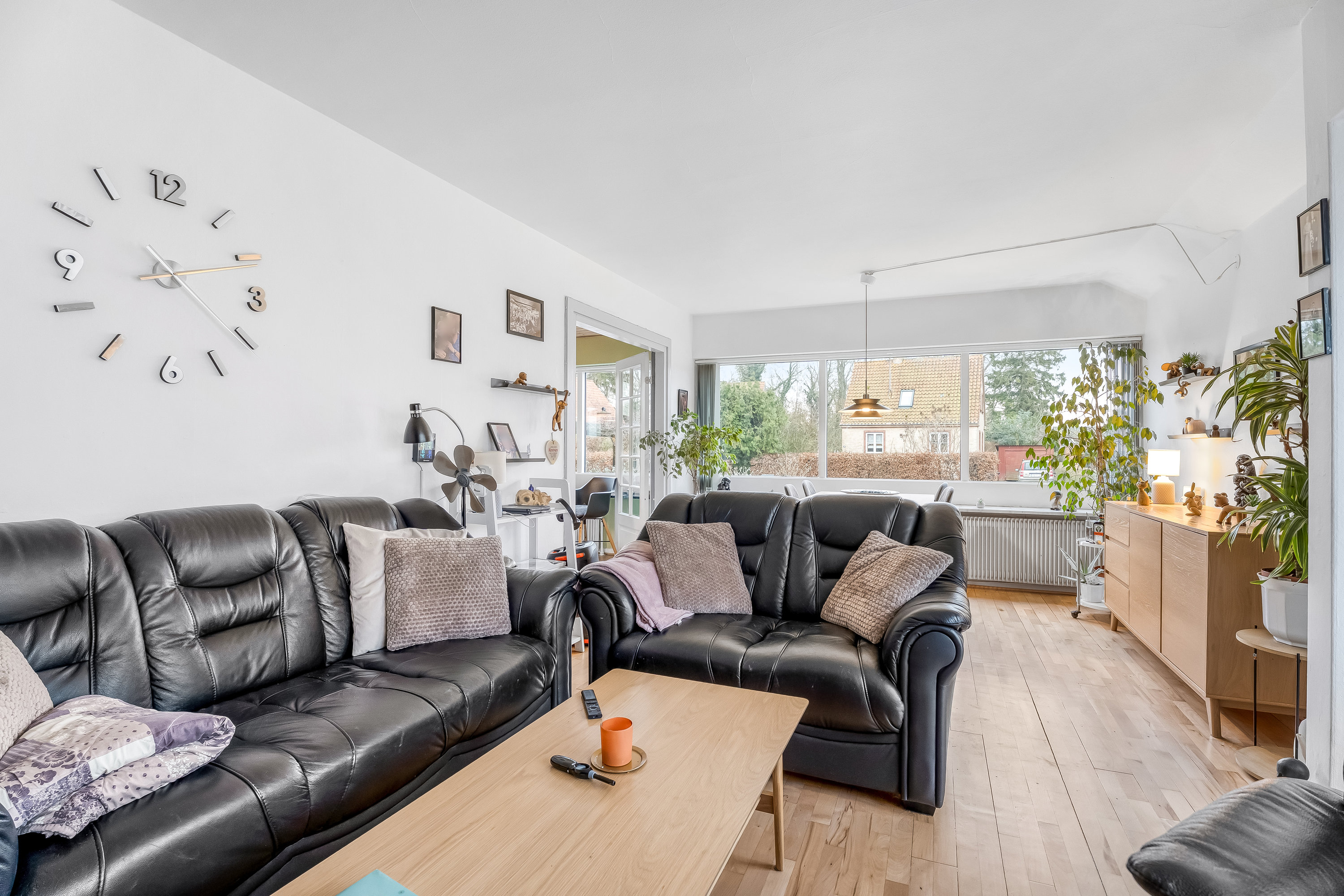 Fremhævet stue billede i fuldskærmstilstand. Billede af Møllevej 54, 4872 Idestrup