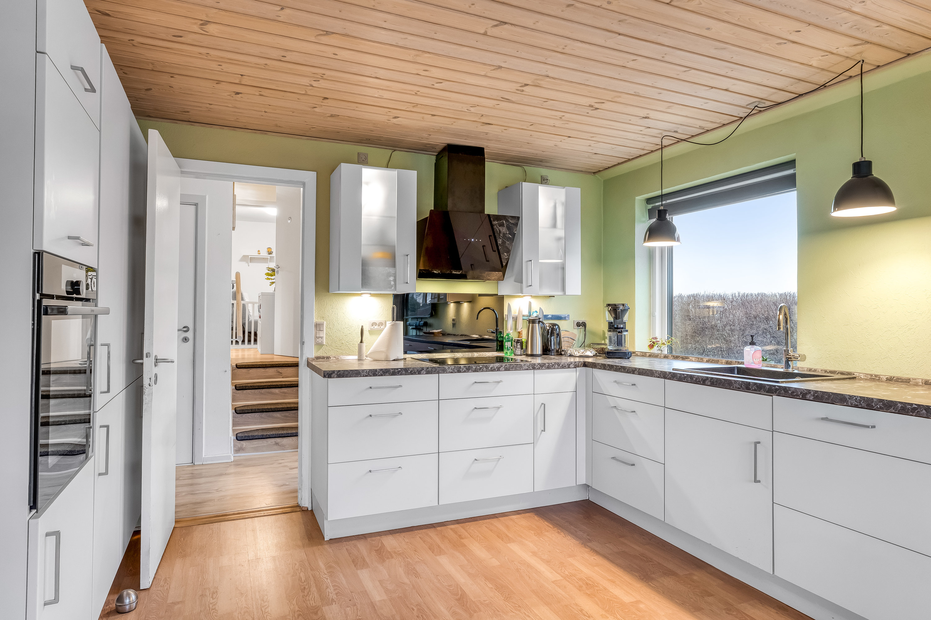 Miniaturebillede 1: køkken. Billede af Møllevej 54, 4872 Idestrup