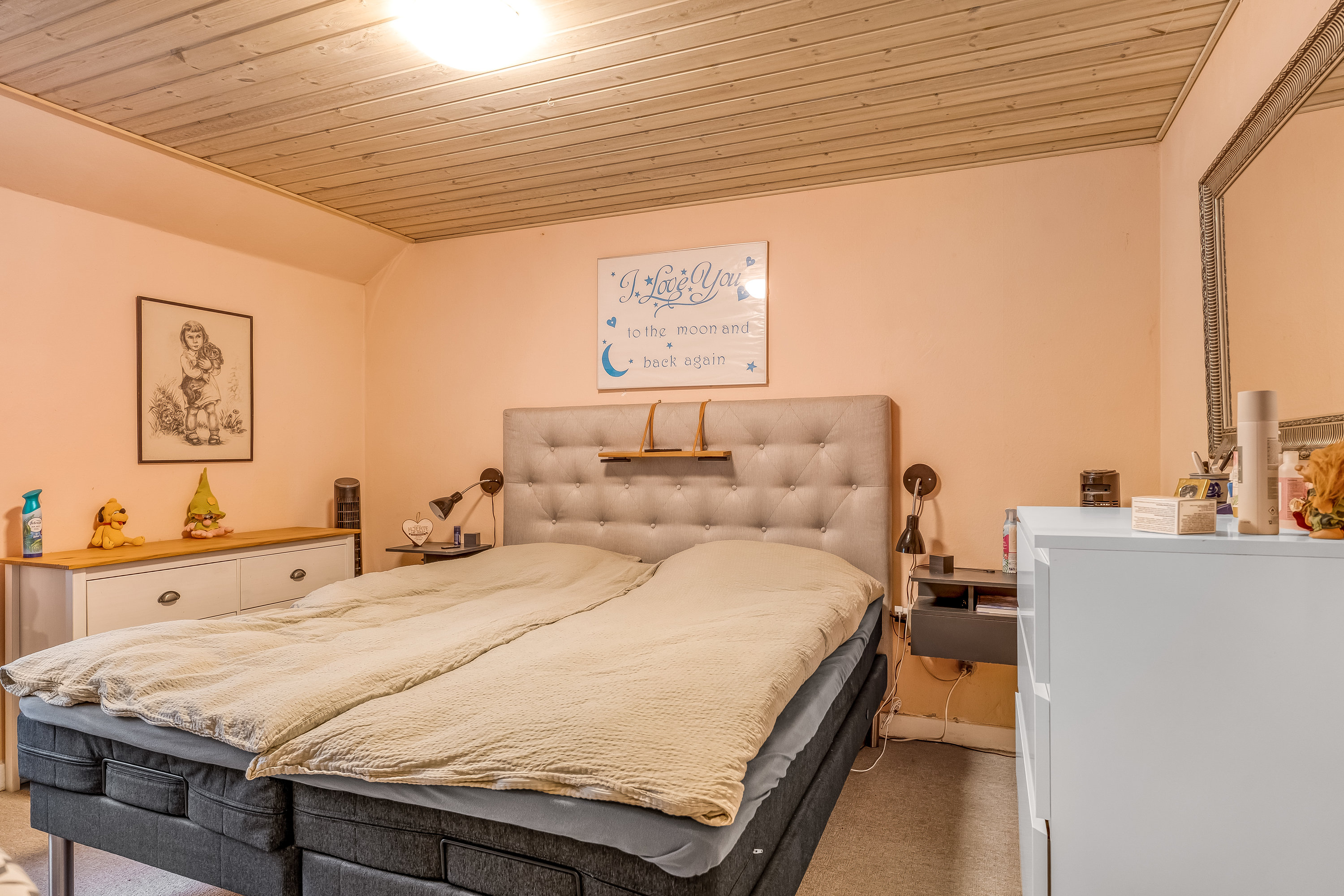 Fremhævet soveværelse billede i fuldskærmstilstand. Billede af Møllevej 54, 4872 Idestrup