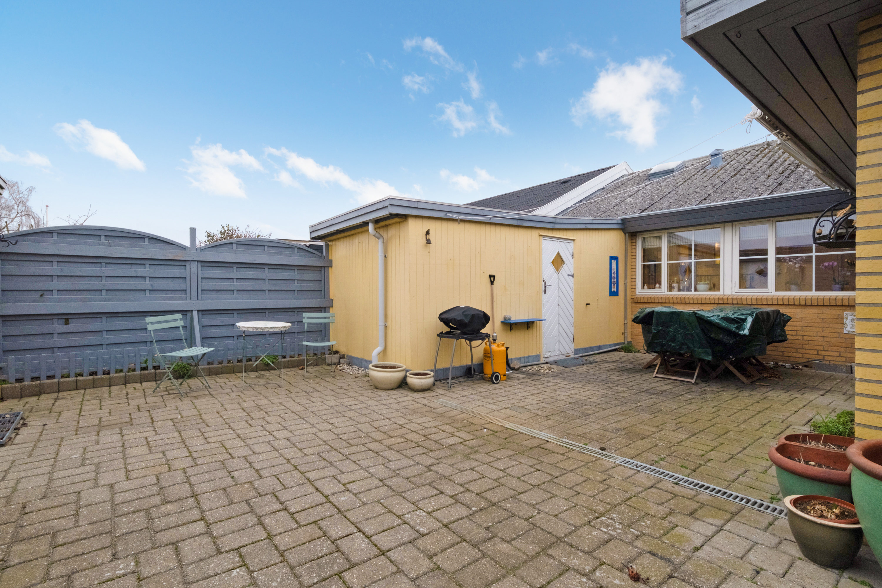 Fremhævet terrasse billede i fuldskærmstilstand. Billede af Hirsevej 38, 5800 Nyborg