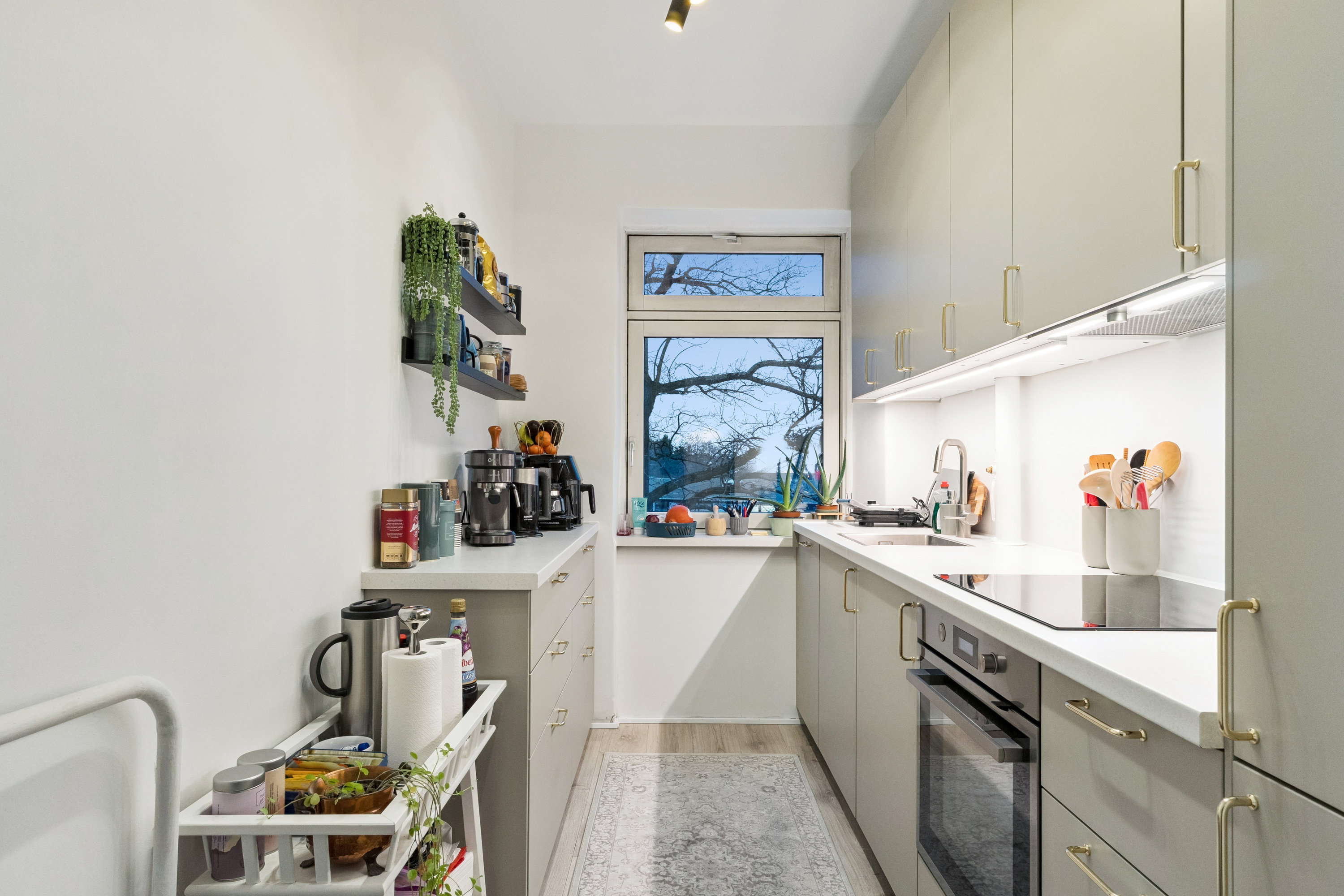 Fremhævet værelse billede i fuldskærmstilstand. Billede af I.H.Mundts Vej 15, 2. c., 2830 Virum