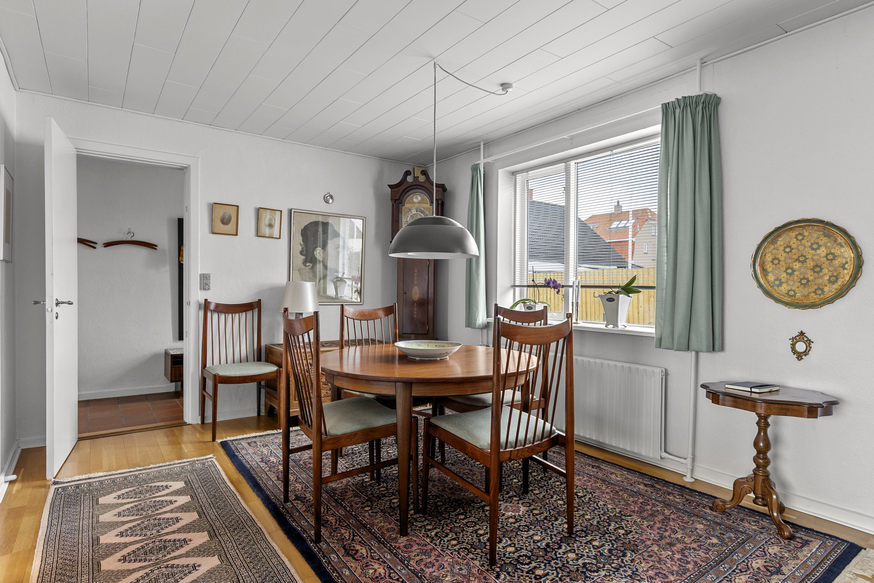 Fremhævet stue billede i fuldskærmstilstand. Billede af Wormsvej 4, 4220 Korsør