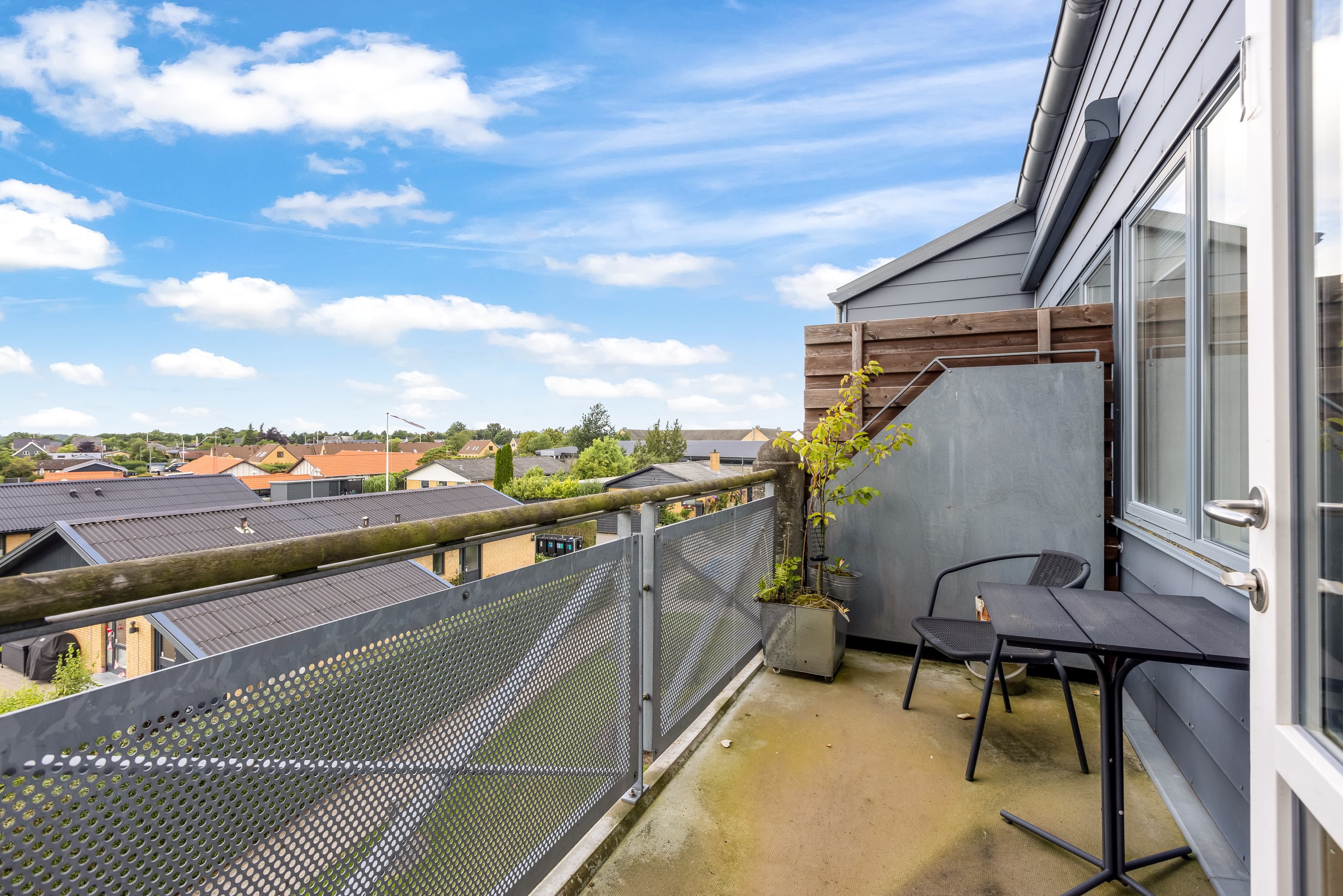 Fremhævet  billede i fuldskærmstilstand. Billede af Hovedgaden 54B, 2. tv., 4050 Skibby