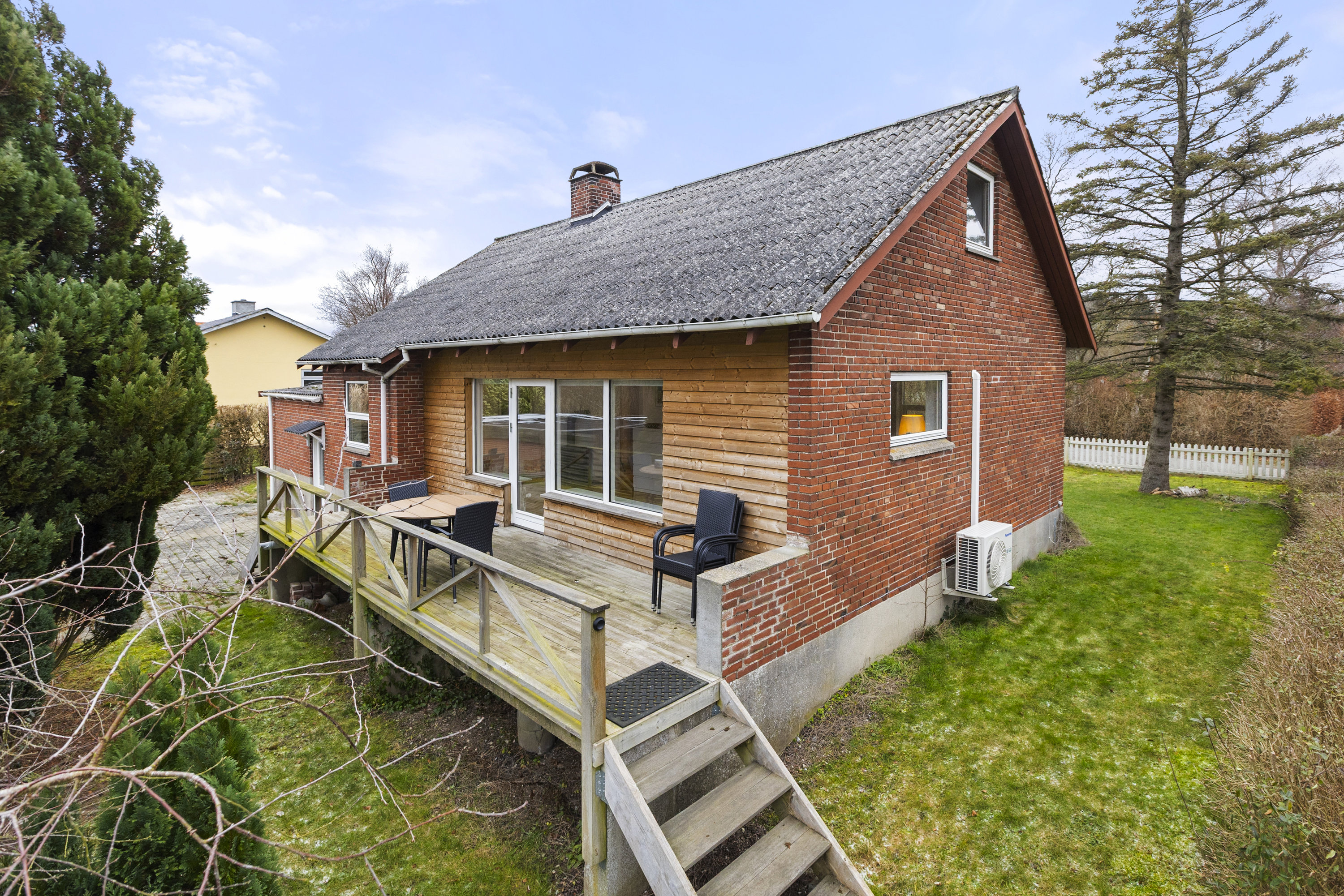 Miniaturebillede 1: ejendommen. Billede af Egemosevej 38, Snekkerup, 4174 Jystrup Midtsj