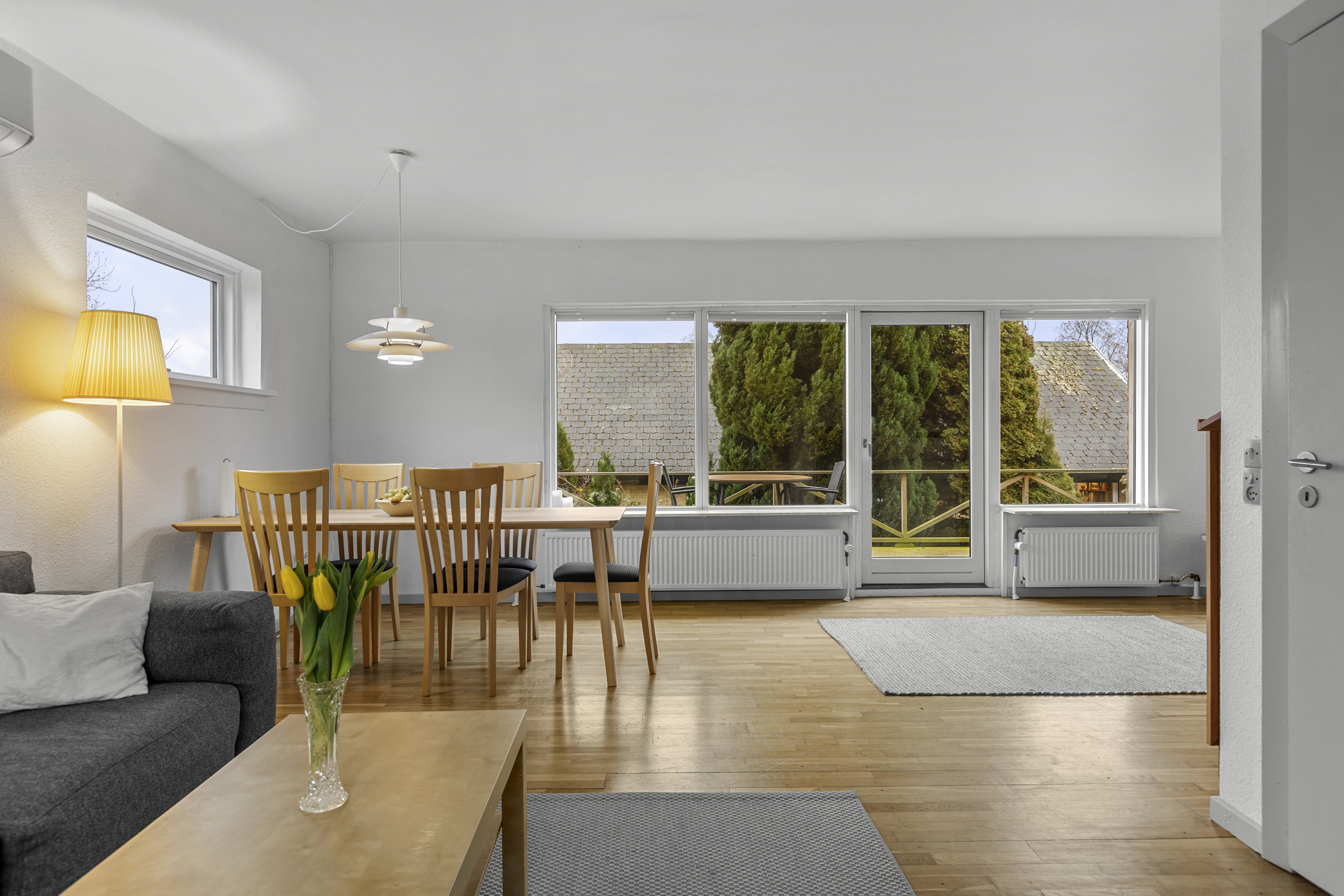 Fremhævet stue billede i fuldskærmstilstand. Billede af Egemosevej 38, Snekkerup, 4174 Jystrup Midtsj