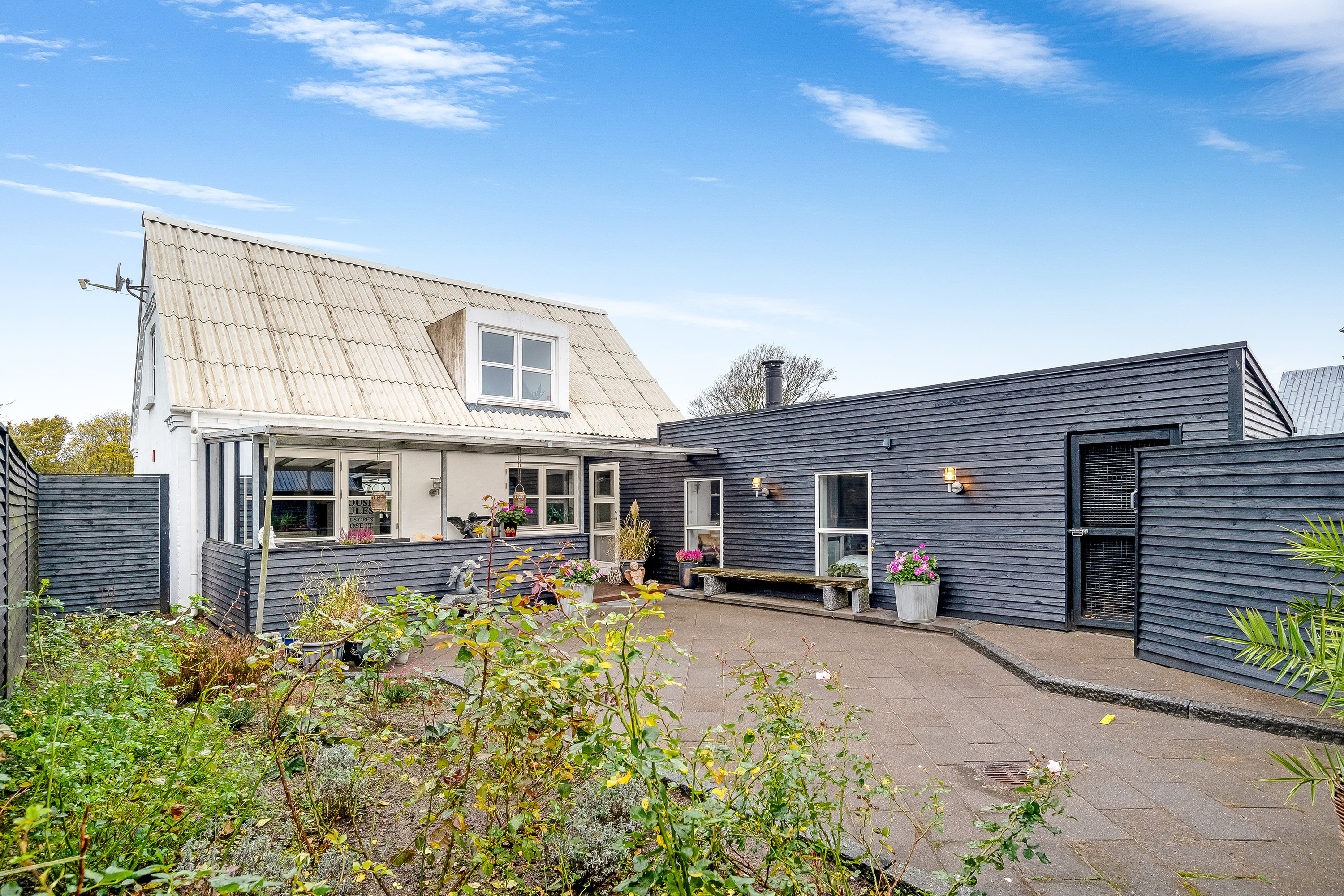 Fremhævet  billede i fuldskærmstilstand. Billede af Sørvadvej 11, Nr Felding, 7500 Holstebro