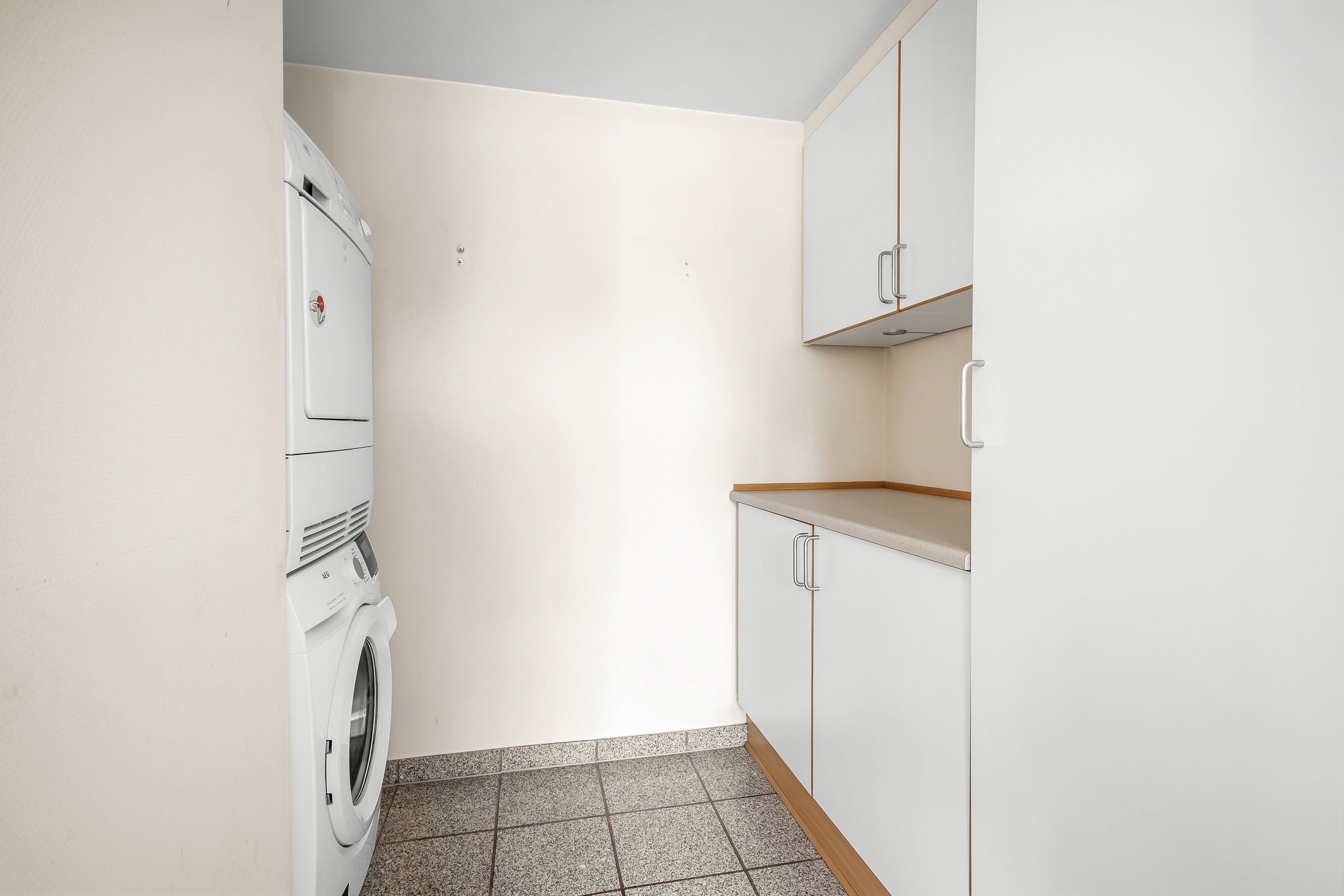 Fremhævet vaskerum billede i fuldskærmstilstand. Billede af Beddingen 1, st.. th., 6950 Ringkøbing