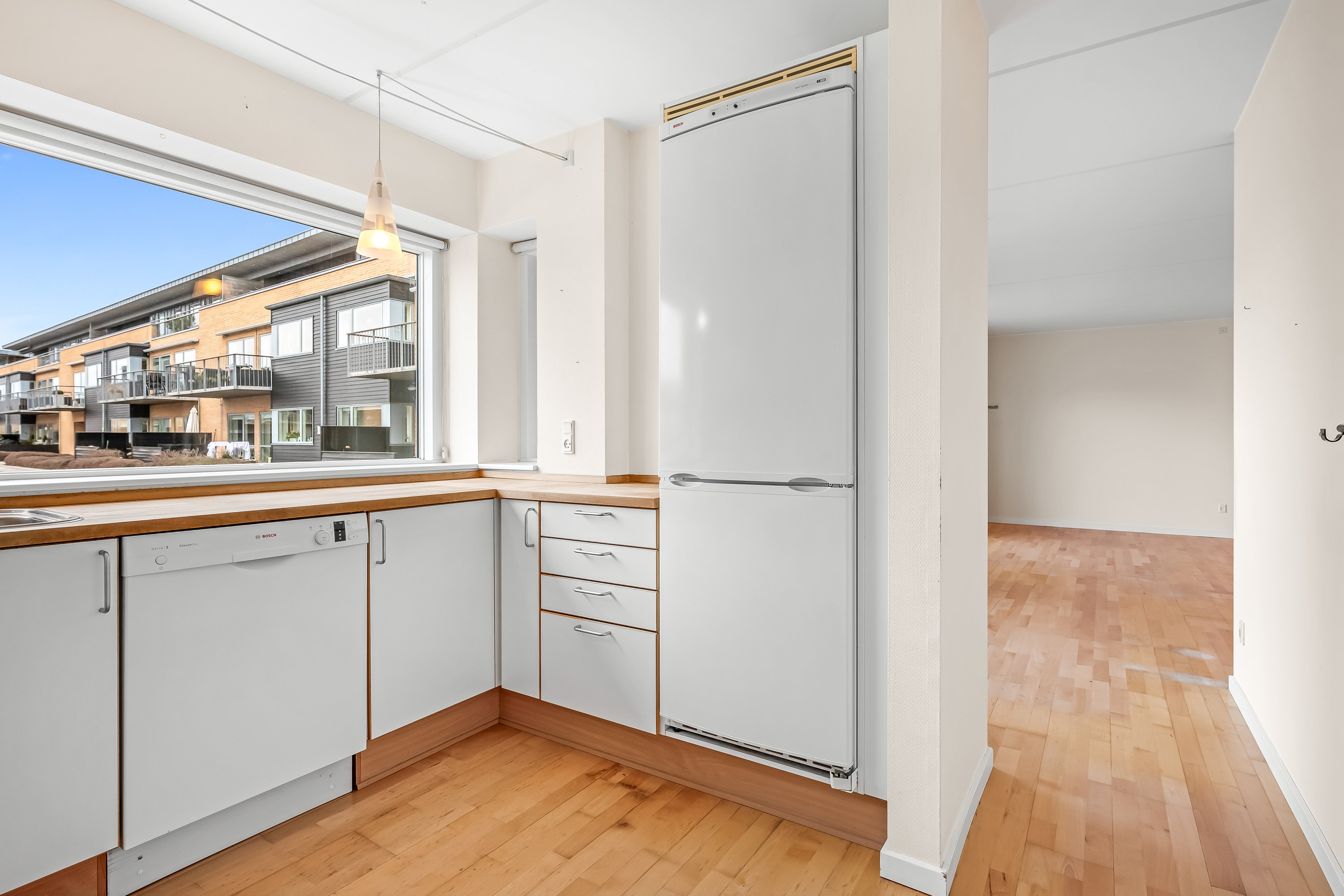 Fremhævet køkken billede i fuldskærmstilstand. Billede af Beddingen 1, st.. th., 6950 Ringkøbing