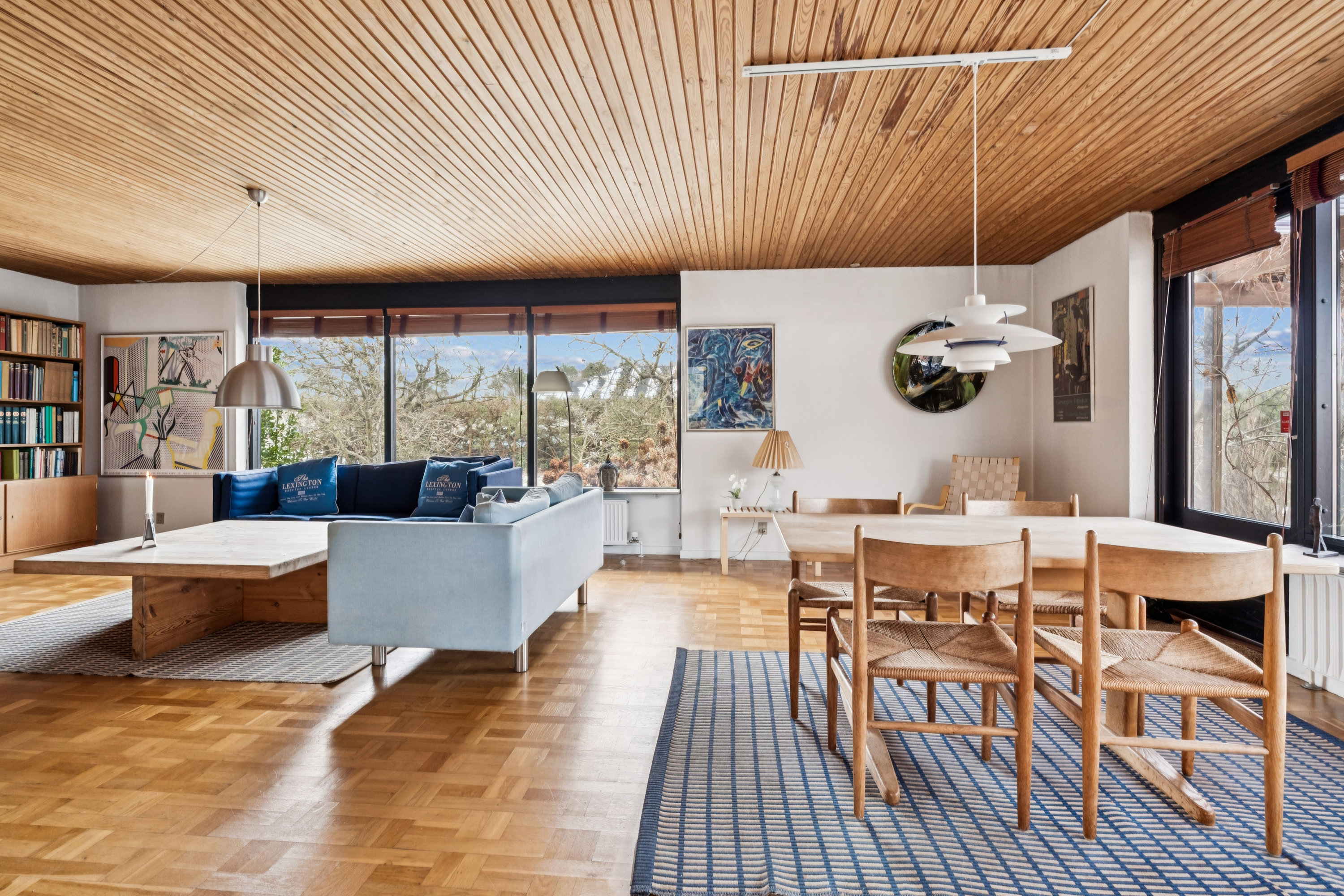 Fremhævet stue billede i fuldskærmstilstand. Billede af Bavnevangen 19, 9210 Aalborg SØ