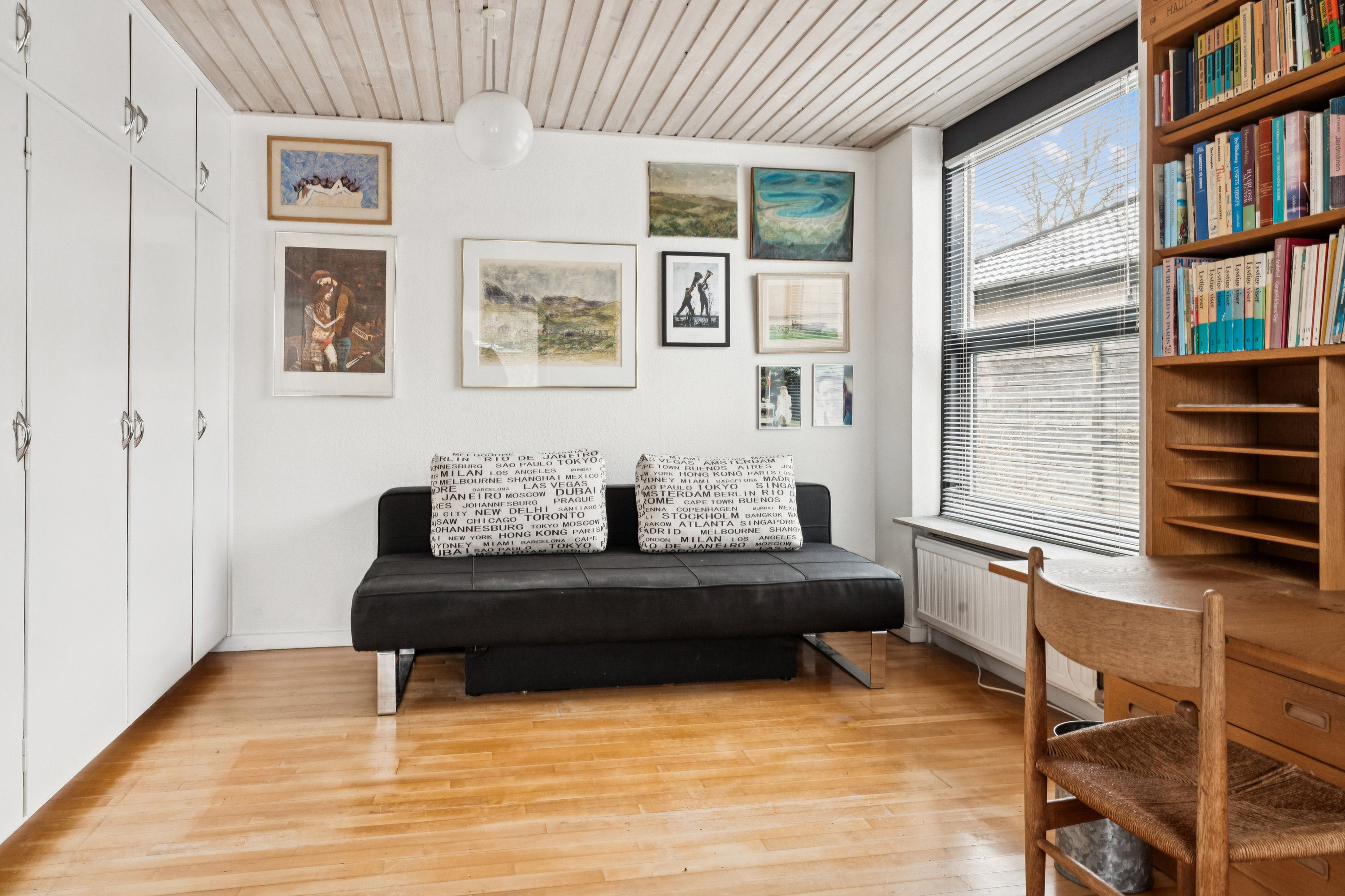 Fremhævet værelse billede i fuldskærmstilstand. Billede af Bavnevangen 19, 9210 Aalborg SØ