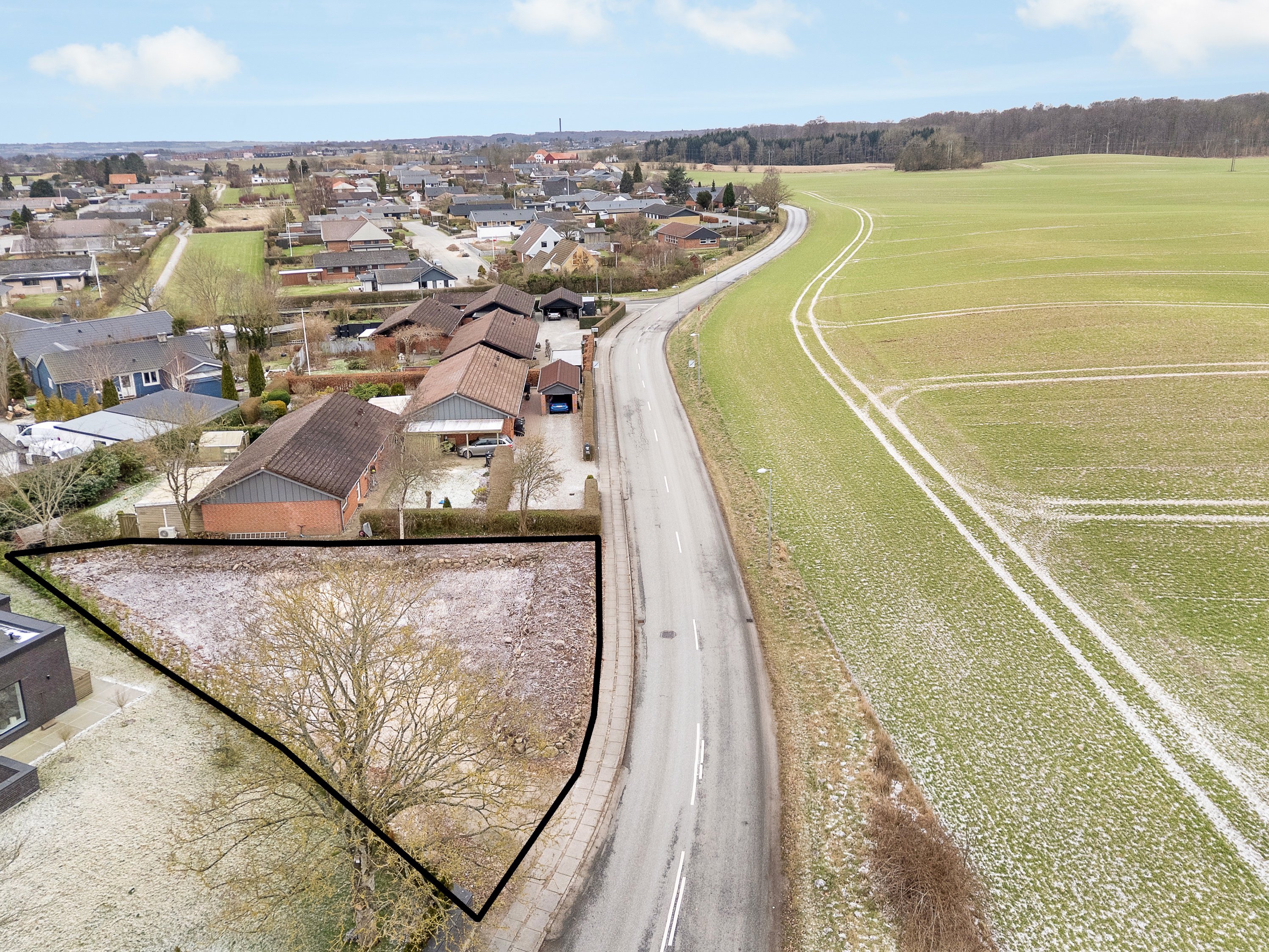 Miniaturebillede 1: luftfoto. Billede af Elsted Byvej 10B, 8520 Lystrup
