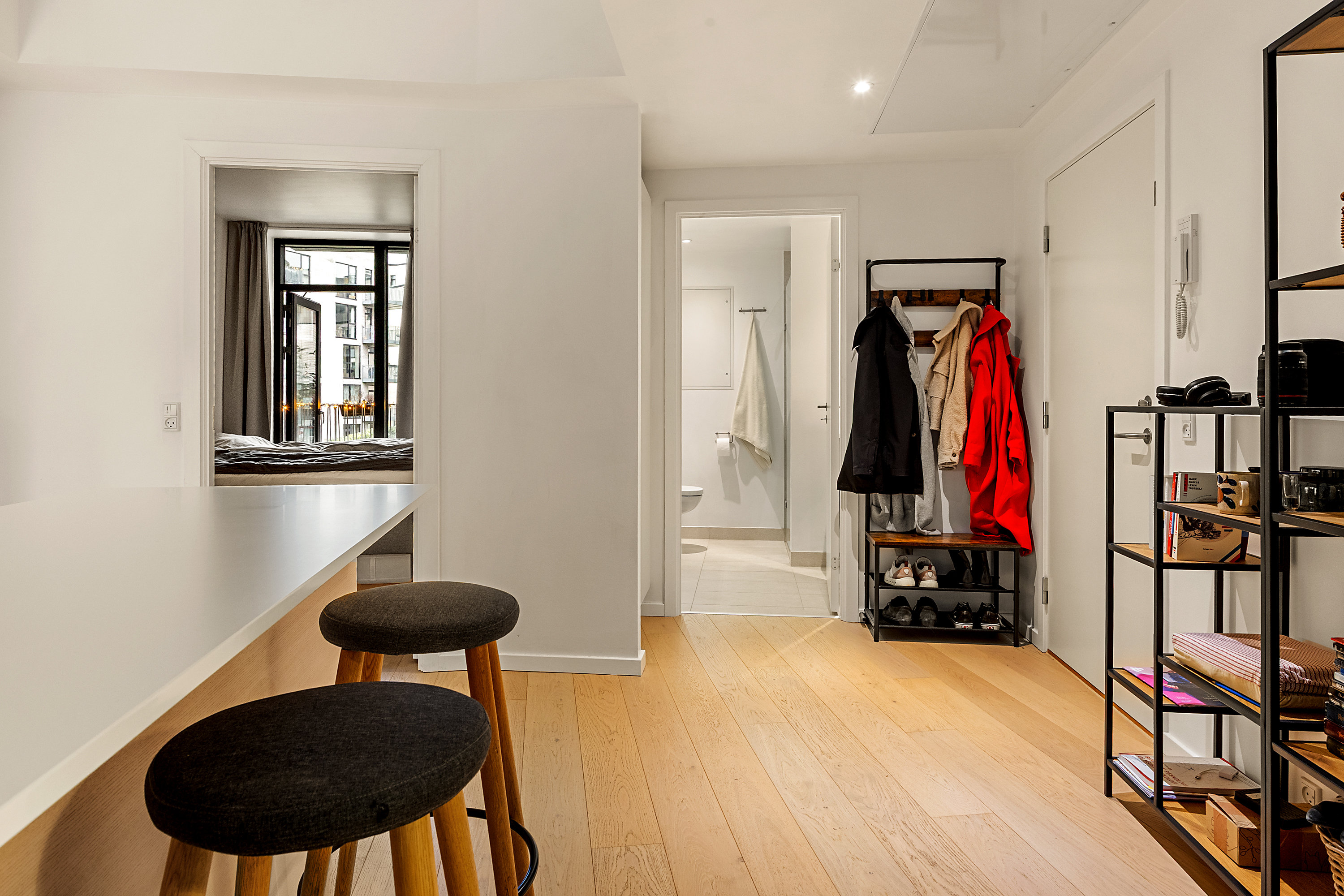 Fremhævet entré billede i fuldskærmstilstand. Billede af Willy Brandts Vej 7, 1. mf., 2450 København SV