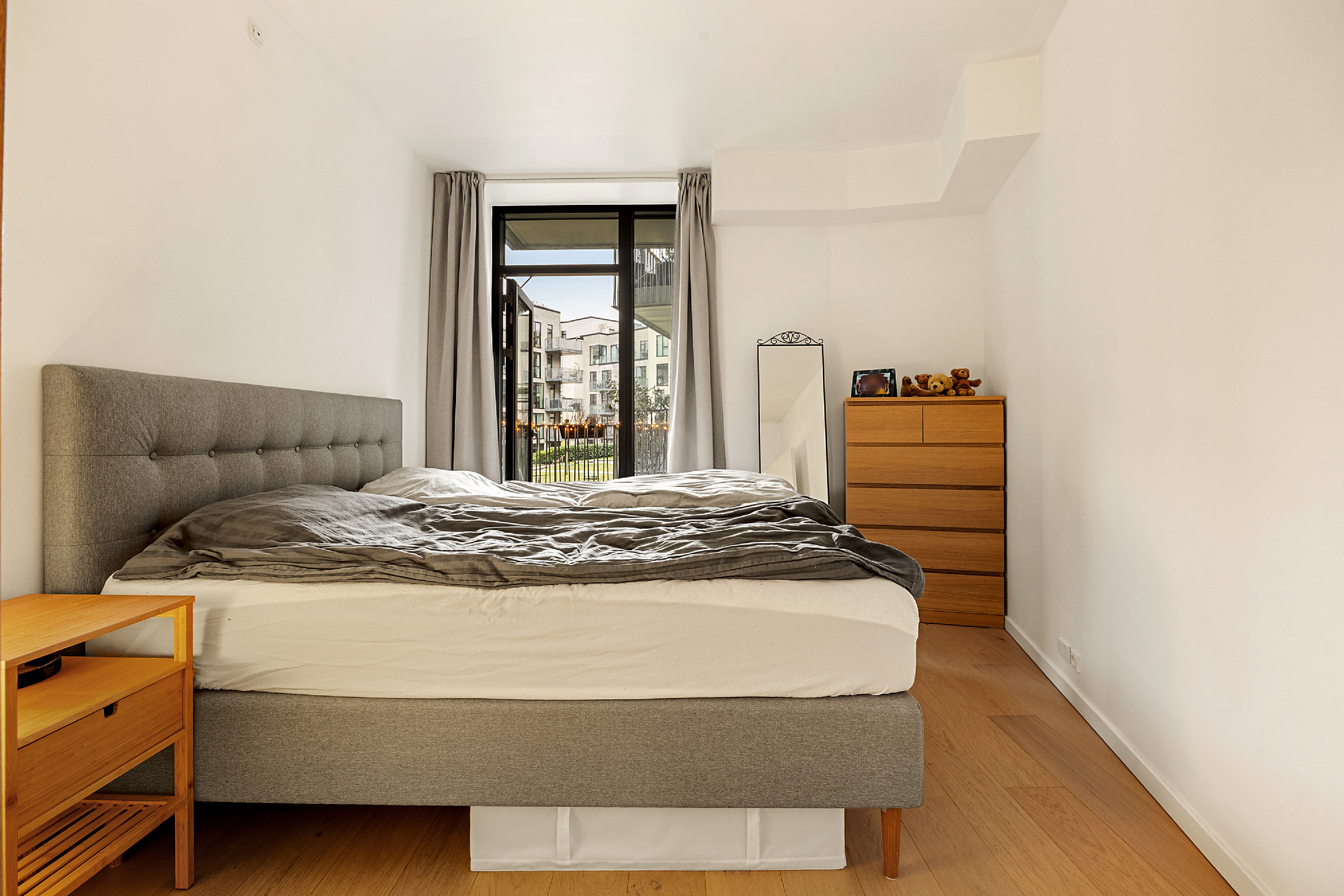 Fremhævet soveværelse billede i fuldskærmstilstand. Billede af Willy Brandts Vej 7, 1. mf., 2450 København SV