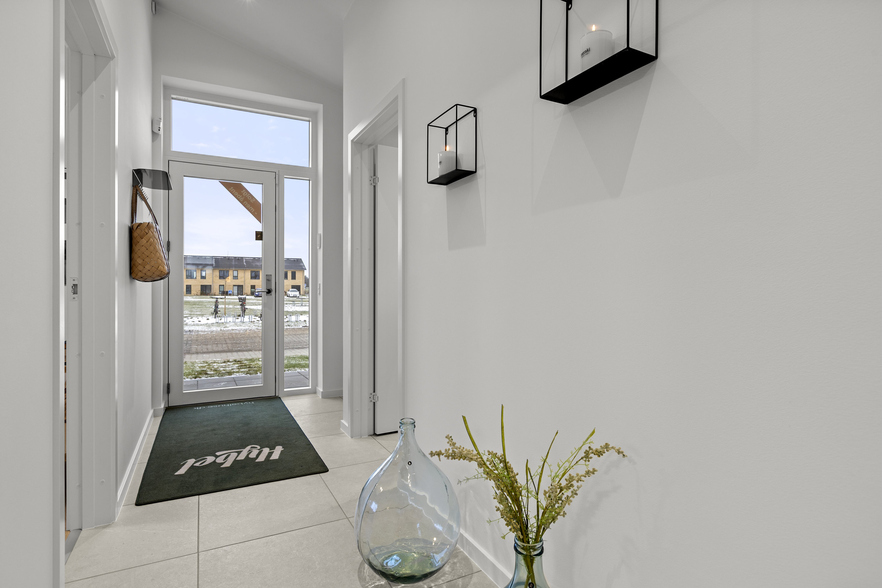 Fremhævet entré billede i fuldskærmstilstand. Billede af Klintevænget 29, 4130 Viby Sjælland