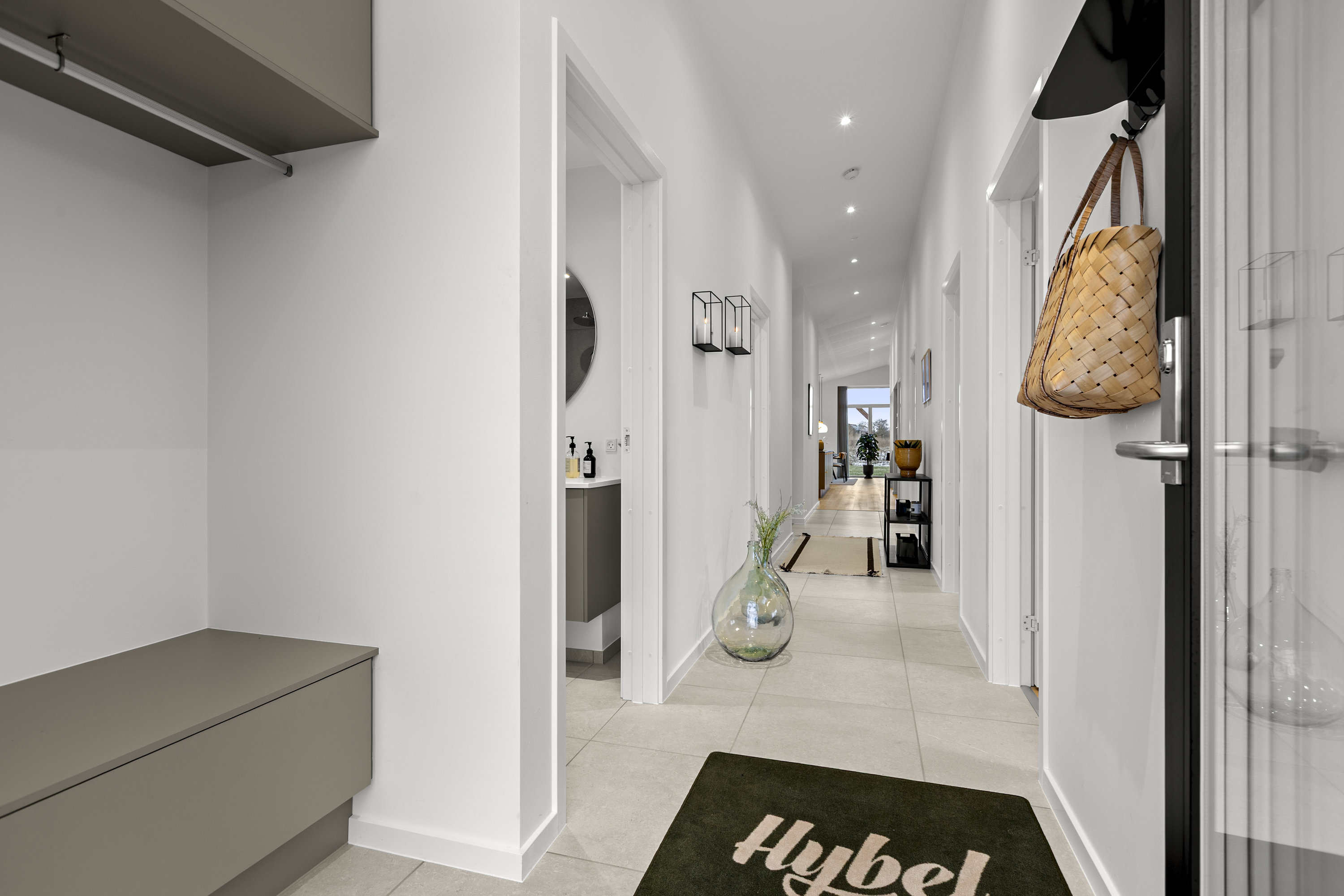 Fremhævet entré billede i fuldskærmstilstand. Billede af Klintevænget 29, 4130 Viby Sjælland