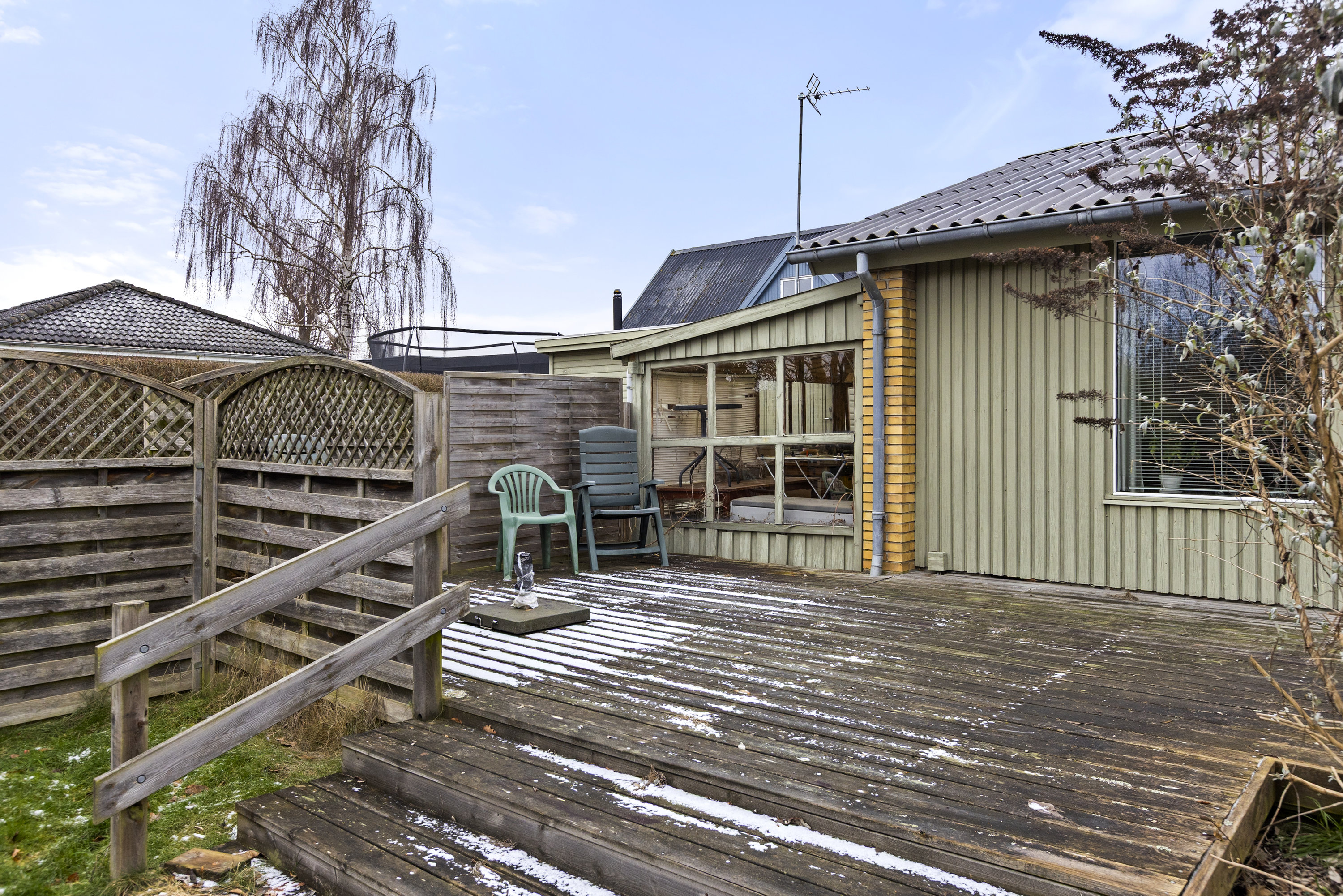 Fremhævet terrasse billede i fuldskærmstilstand. Billede af Tranevej 2, Gershøj, 4070 Kirke Hyllinge