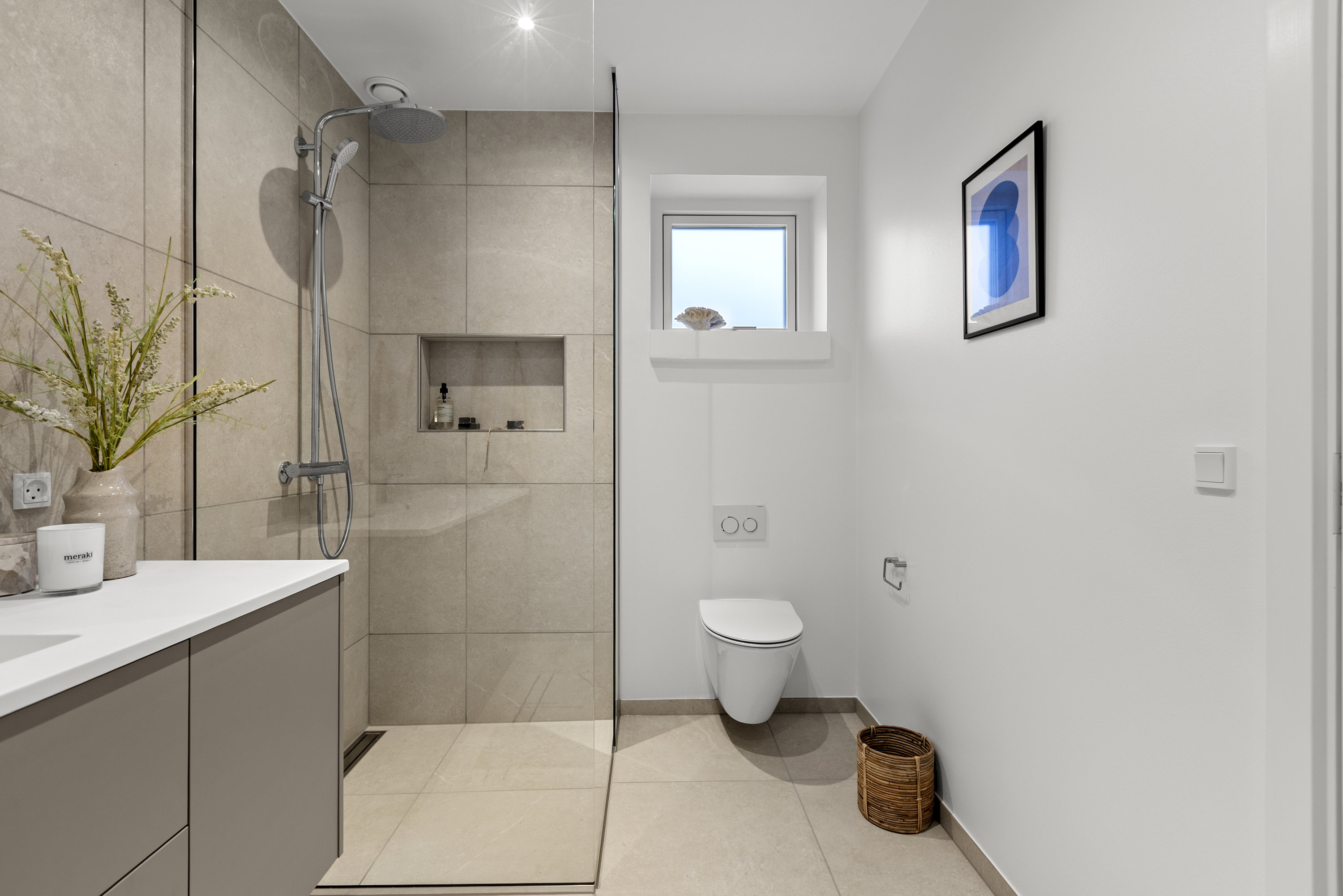 Fremhævet badeværelse billede i fuldskærmstilstand. Billede af Klintevænget 29, 4130 Viby Sjælland