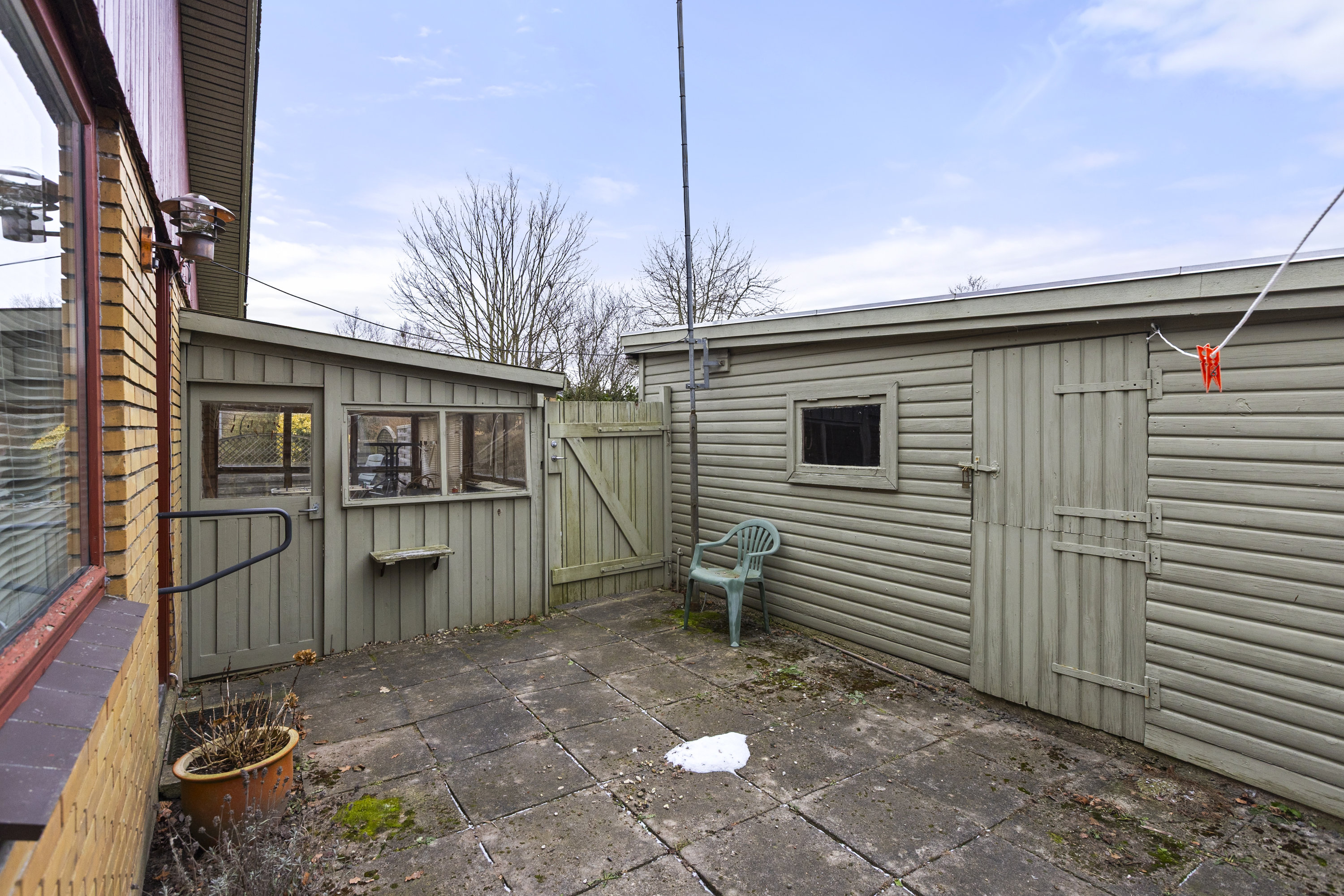 Fremhævet terrasse billede i fuldskærmstilstand. Billede af Tranevej 2, Gershøj, 4070 Kirke Hyllinge