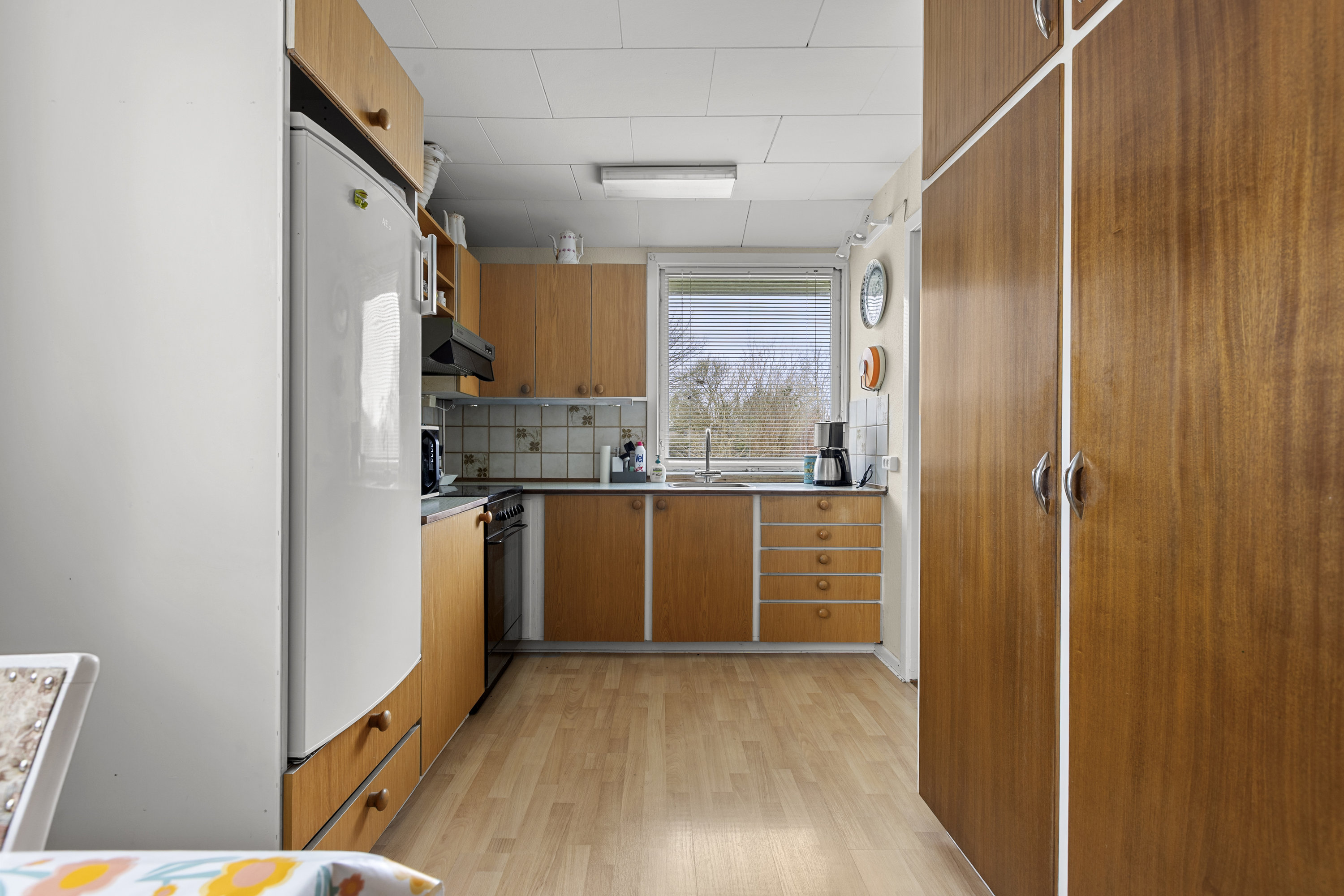 Fremhævet køkken billede i fuldskærmstilstand. Billede af Tranevej 2, Gershøj, 4070 Kirke Hyllinge