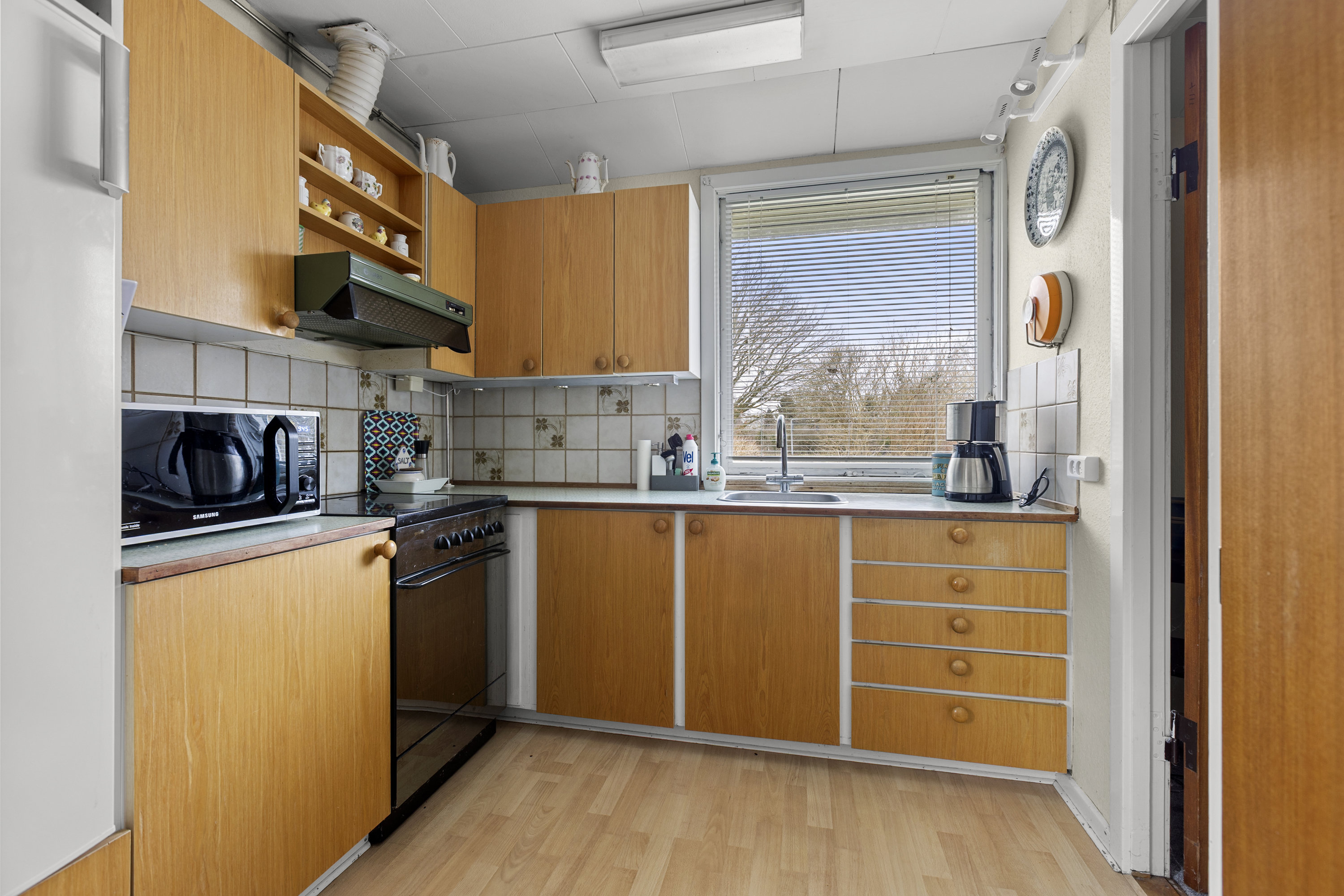 Fremhævet køkken billede i fuldskærmstilstand. Billede af Tranevej 2, Gershøj, 4070 Kirke Hyllinge