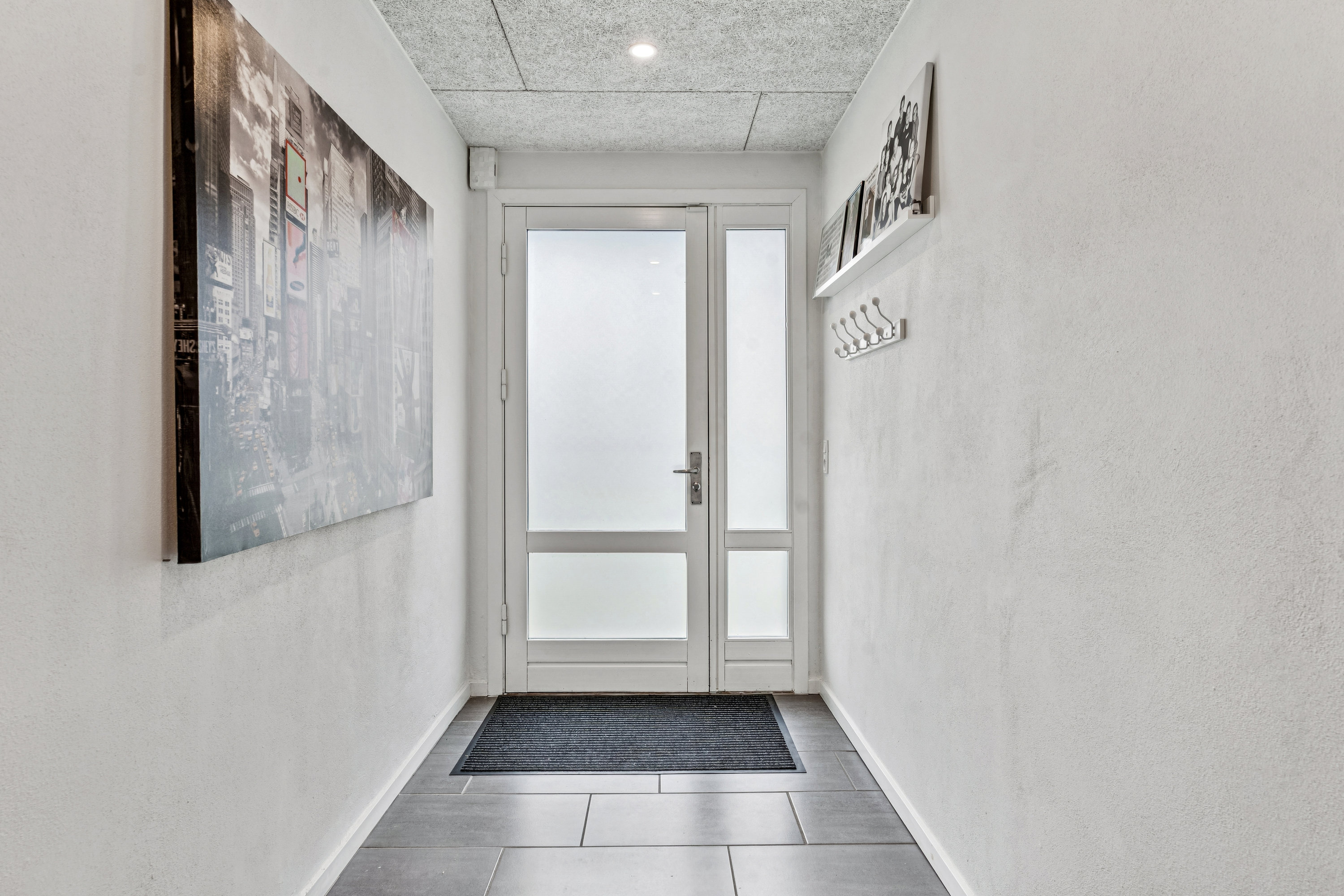 Fremhævet gang billede i fuldskærmstilstand. Billede af Kløvervej 5, 8722 Hedensted