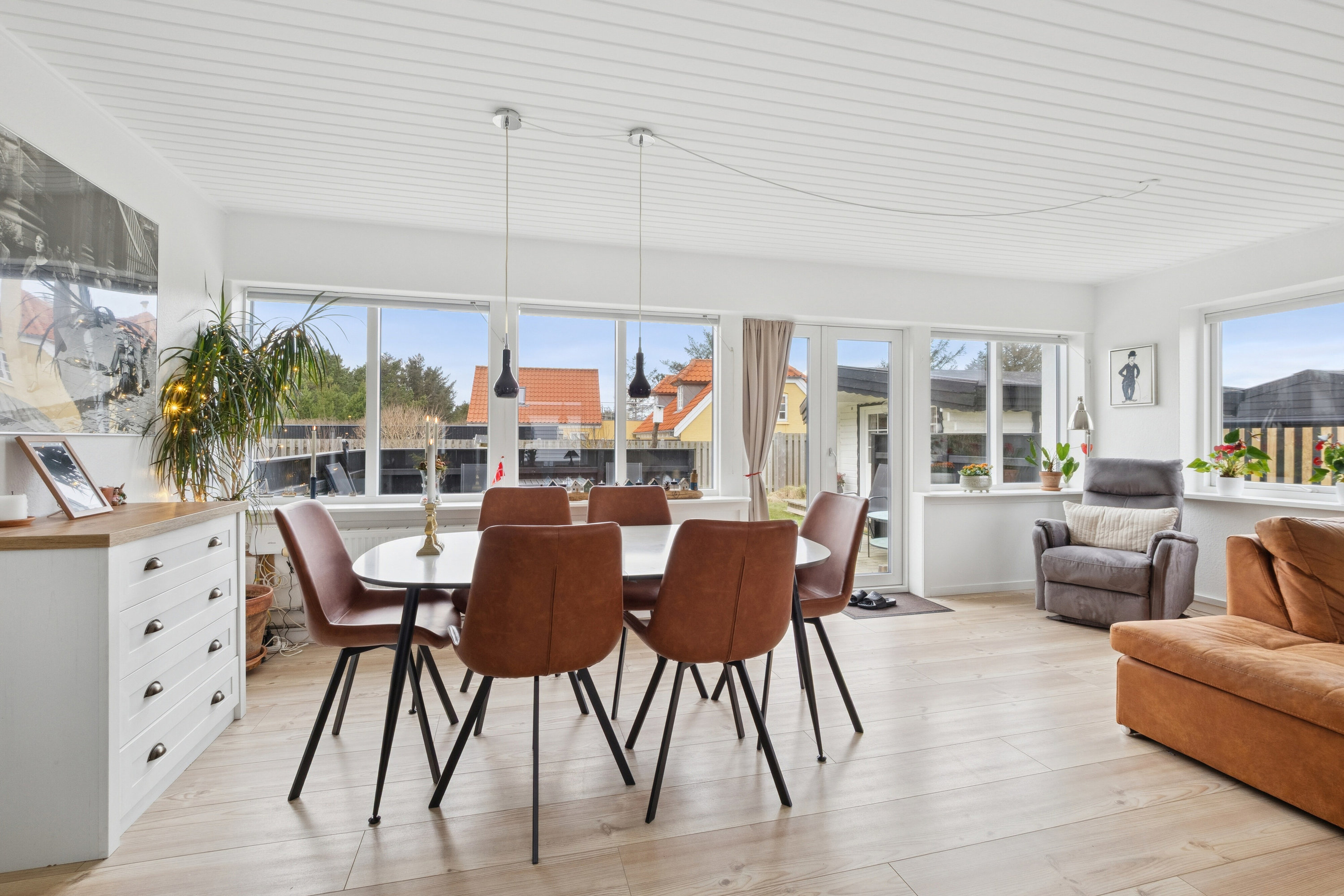 Fremhævet spisestue billede i fuldskærmstilstand. Billede af Ørgårdssti 10, Klitmøller, 7700 Thisted