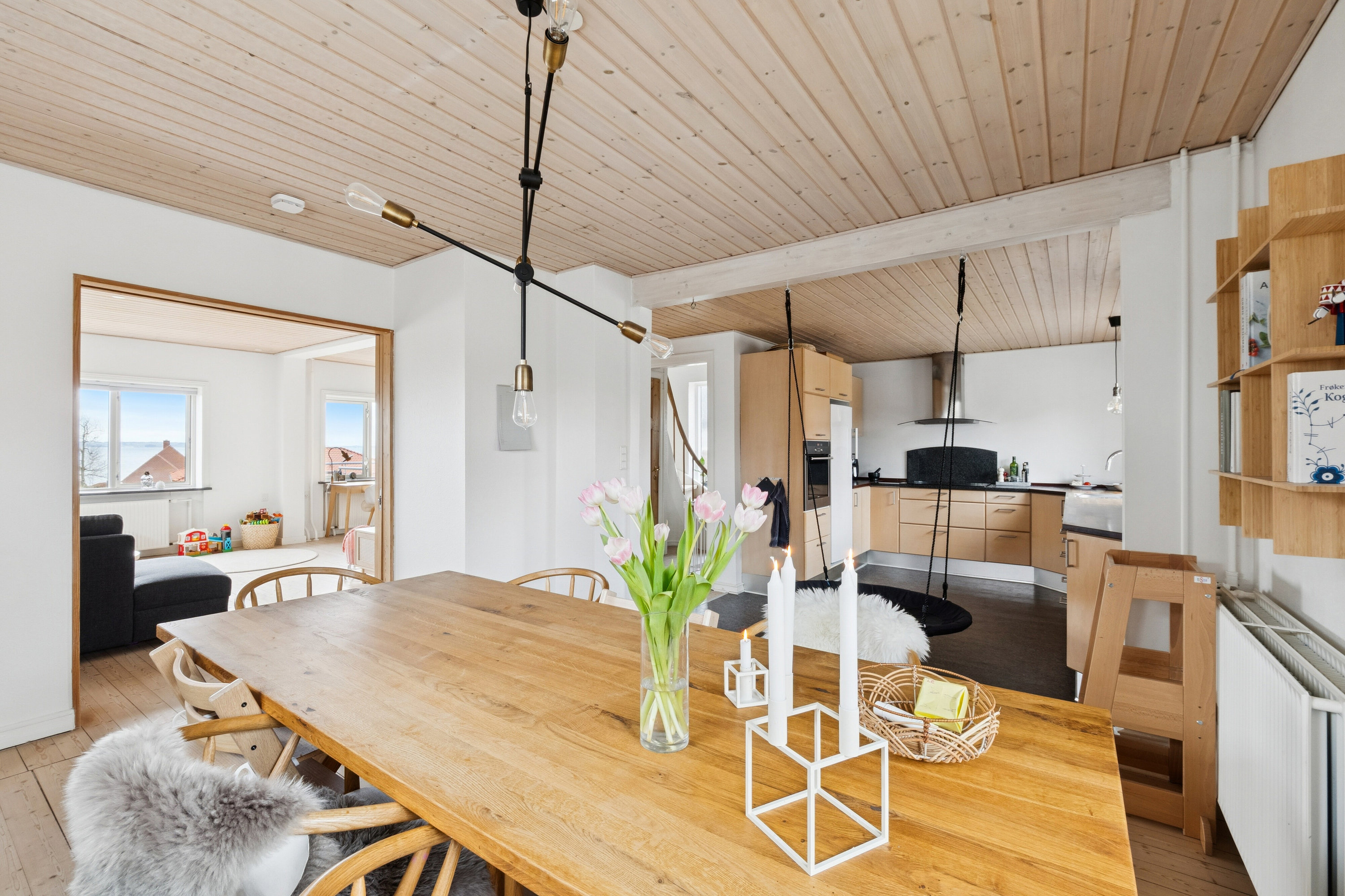 Fremhævet spisestue billede i fuldskærmstilstand. Billede af Spangbergsvej 44, 7700 Thisted