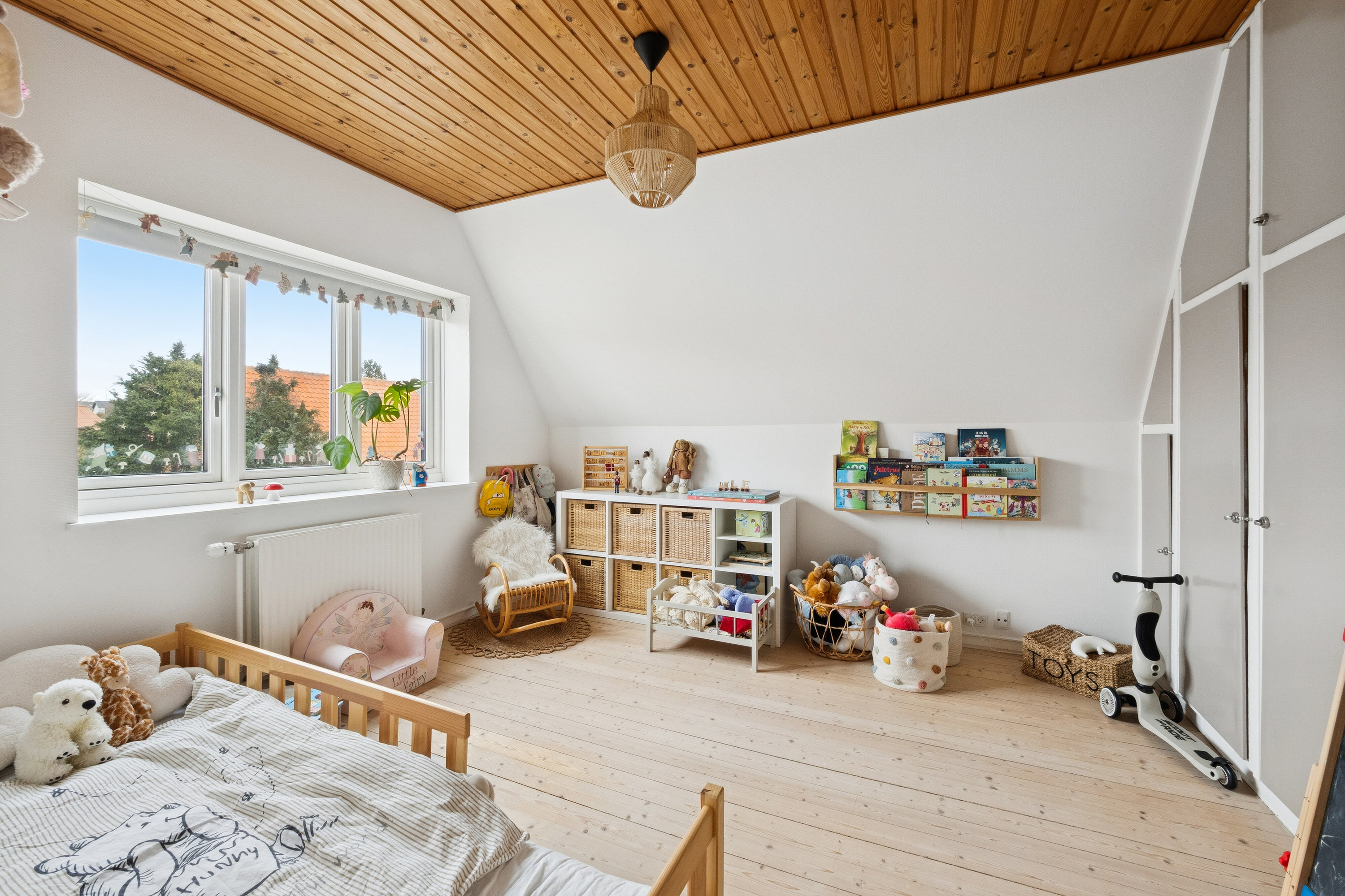 Fremhævet børneværelse billede i fuldskærmstilstand. Billede af Spangbergsvej 44, 7700 Thisted