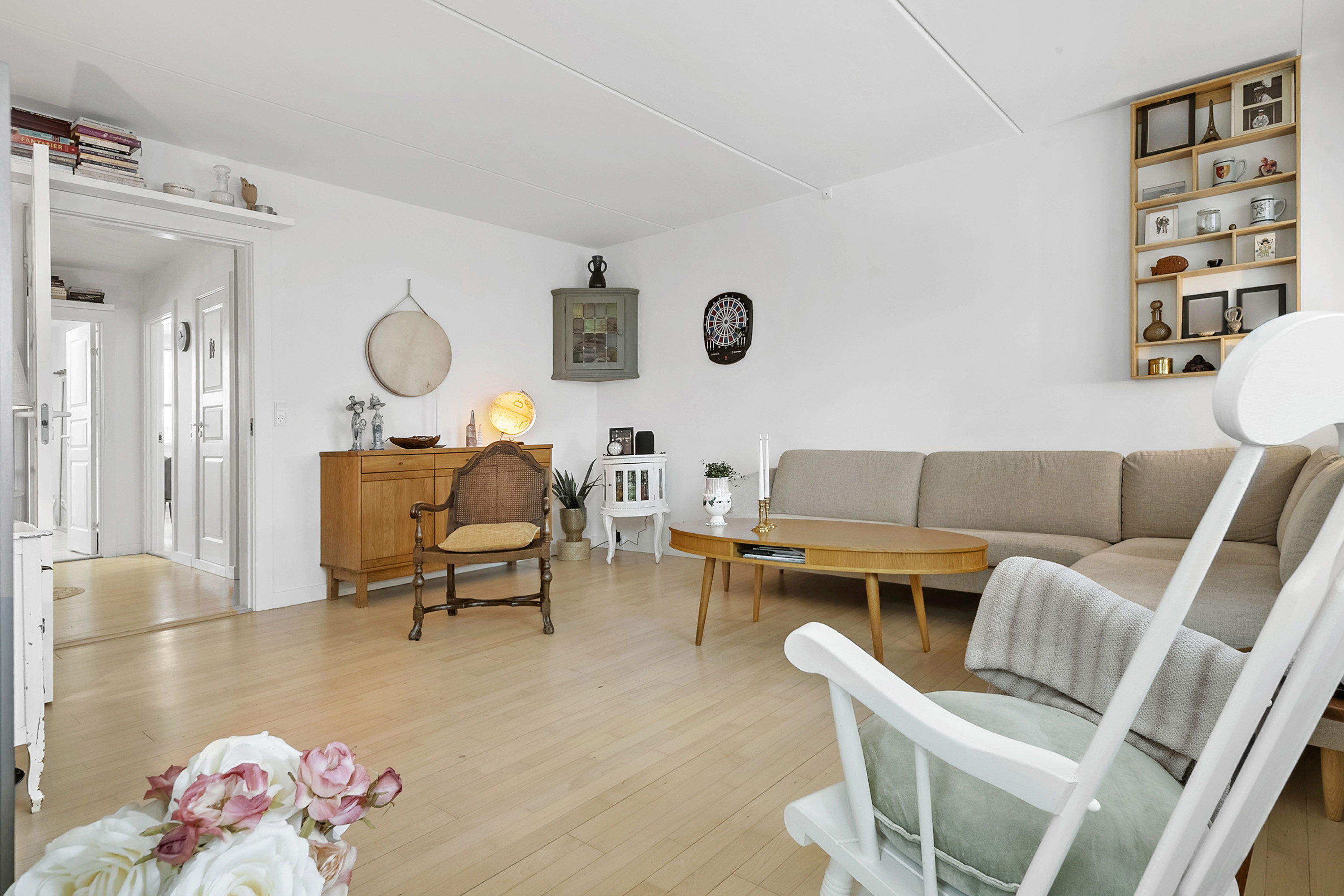 Fremhævet stue billede i fuldskærmstilstand. Billede af Boholtevej 81, 1. tv., 4600 Køge