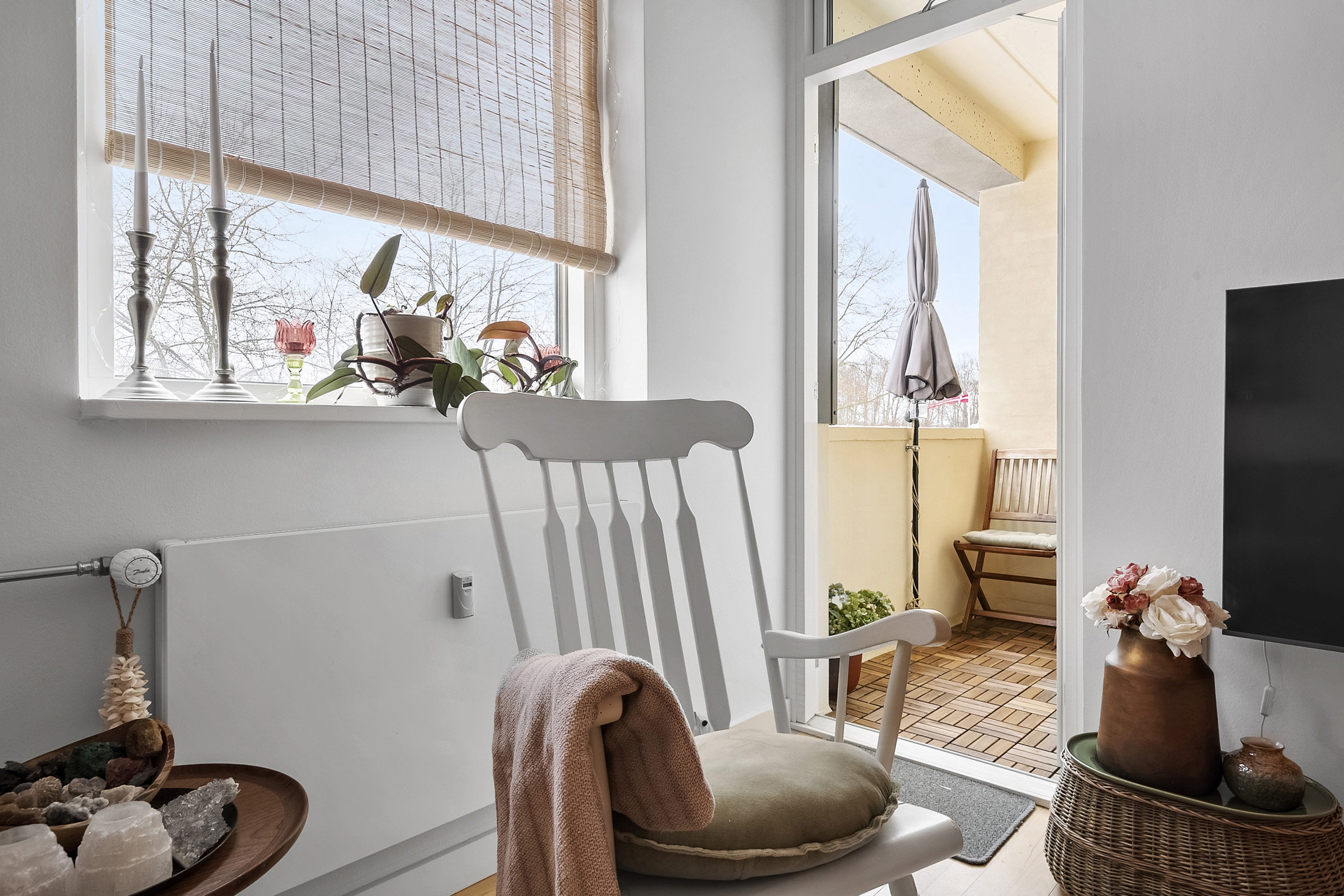 Fremhævet stue billede i fuldskærmstilstand. Billede af Boholtevej 81, 1. tv., 4600 Køge