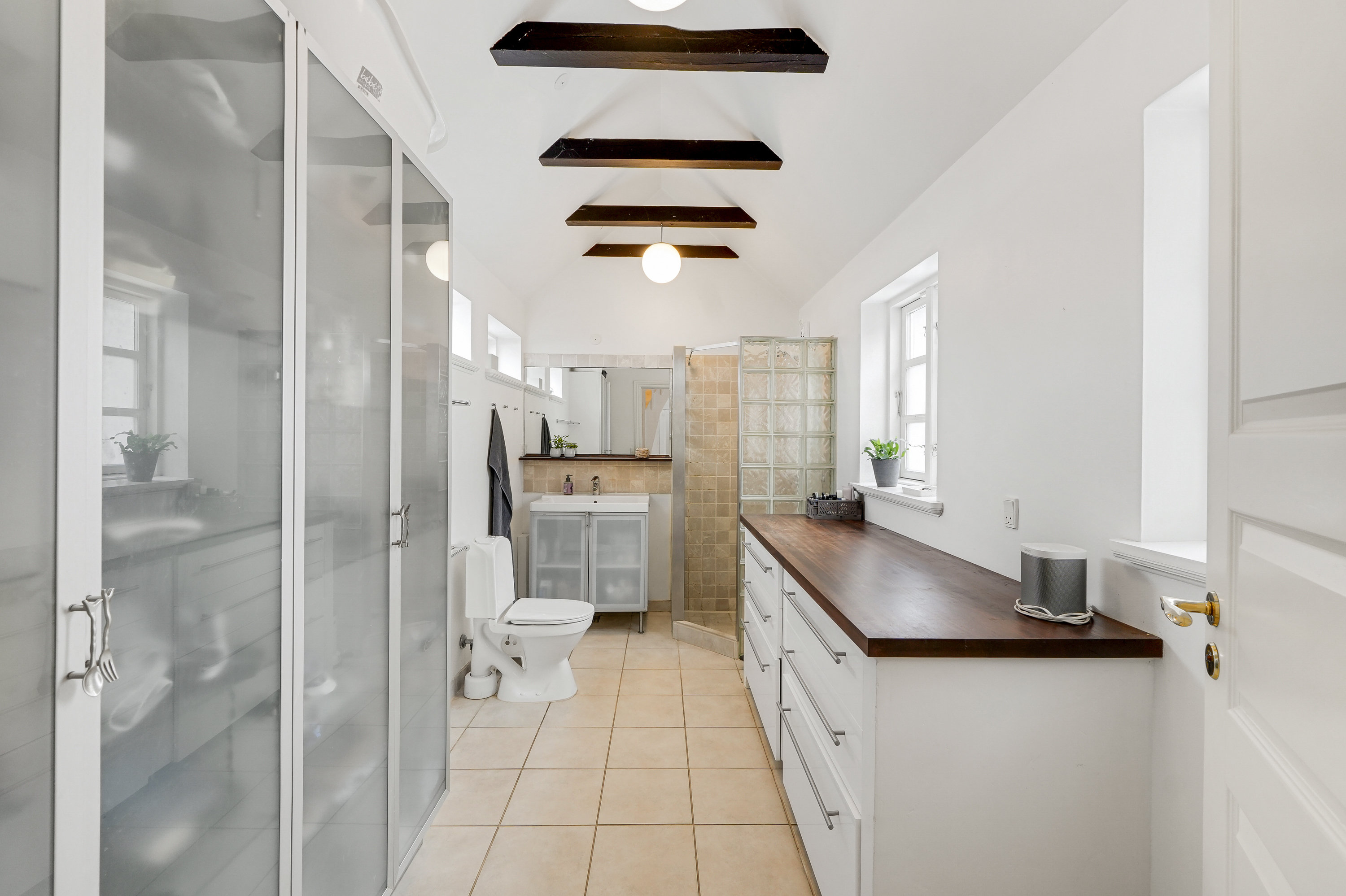 Fremhævet andet billede i fuldskærmstilstand. Billede af Risbjergvej 21, 2650 Hvidovre