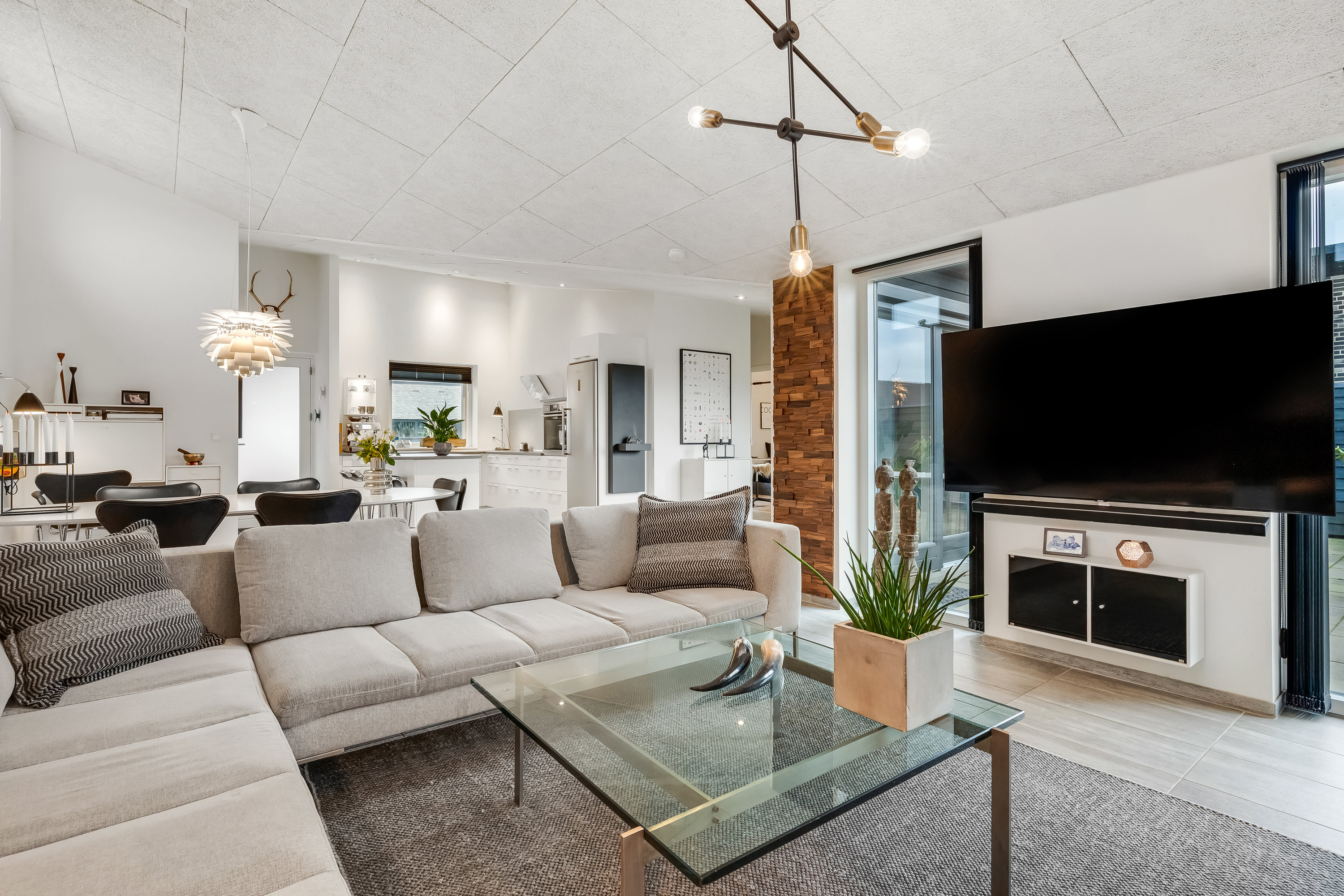 Fremhævet andet billede i fuldskærmstilstand. Billede af Dolken 14, Mejrup, 7500 Holstebro