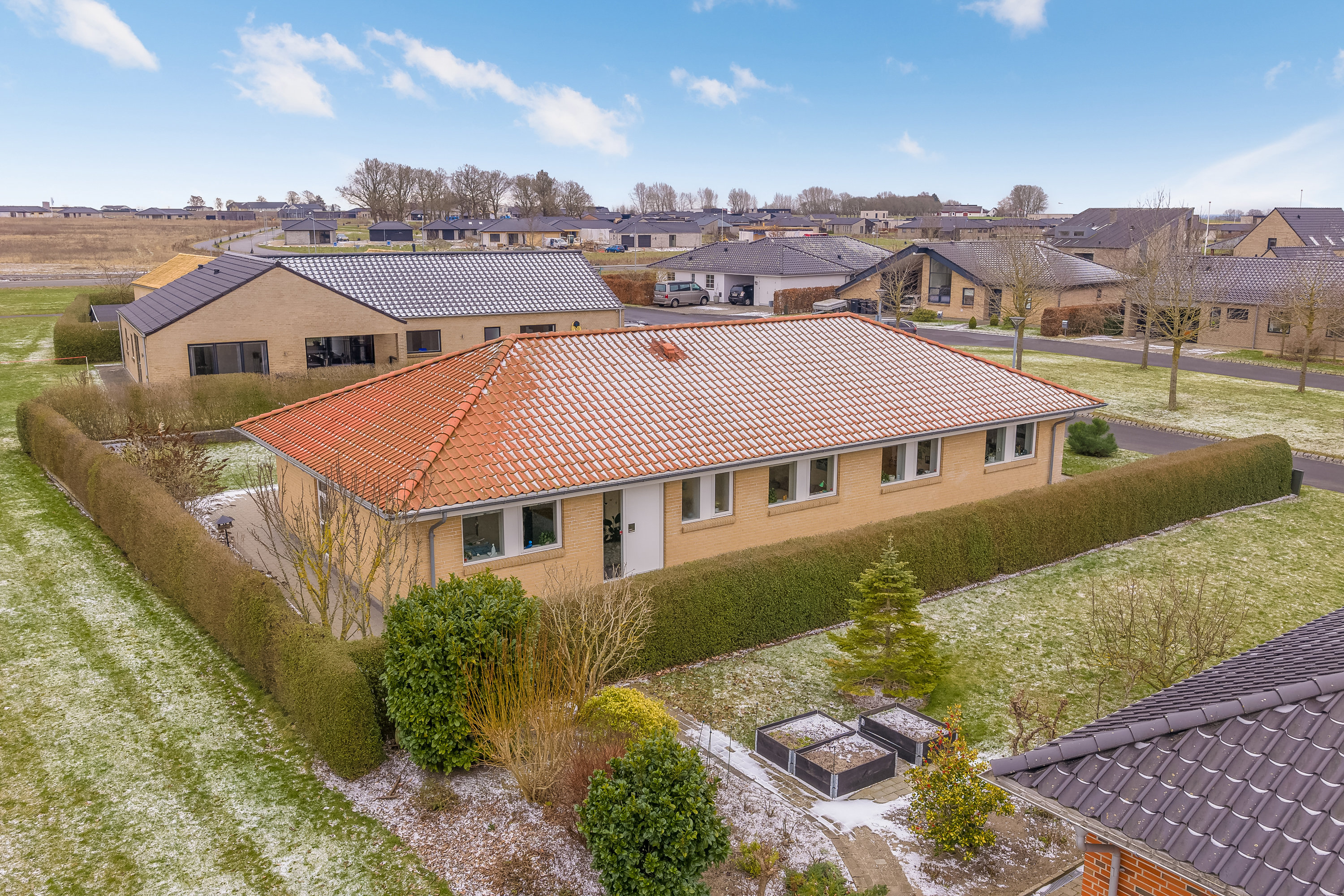 Fremhævet luftfoto billede i fuldskærmstilstand. Billede af Rømøvænget 171, 5500 Middelfart