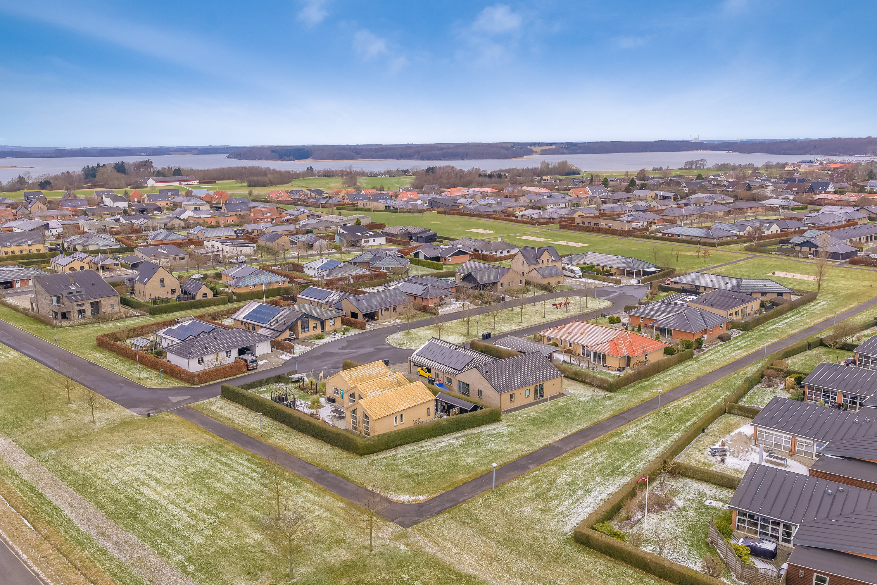 Miniaturebillede 1: luftfoto. Billede af Rømøvænget 171, 5500 Middelfart