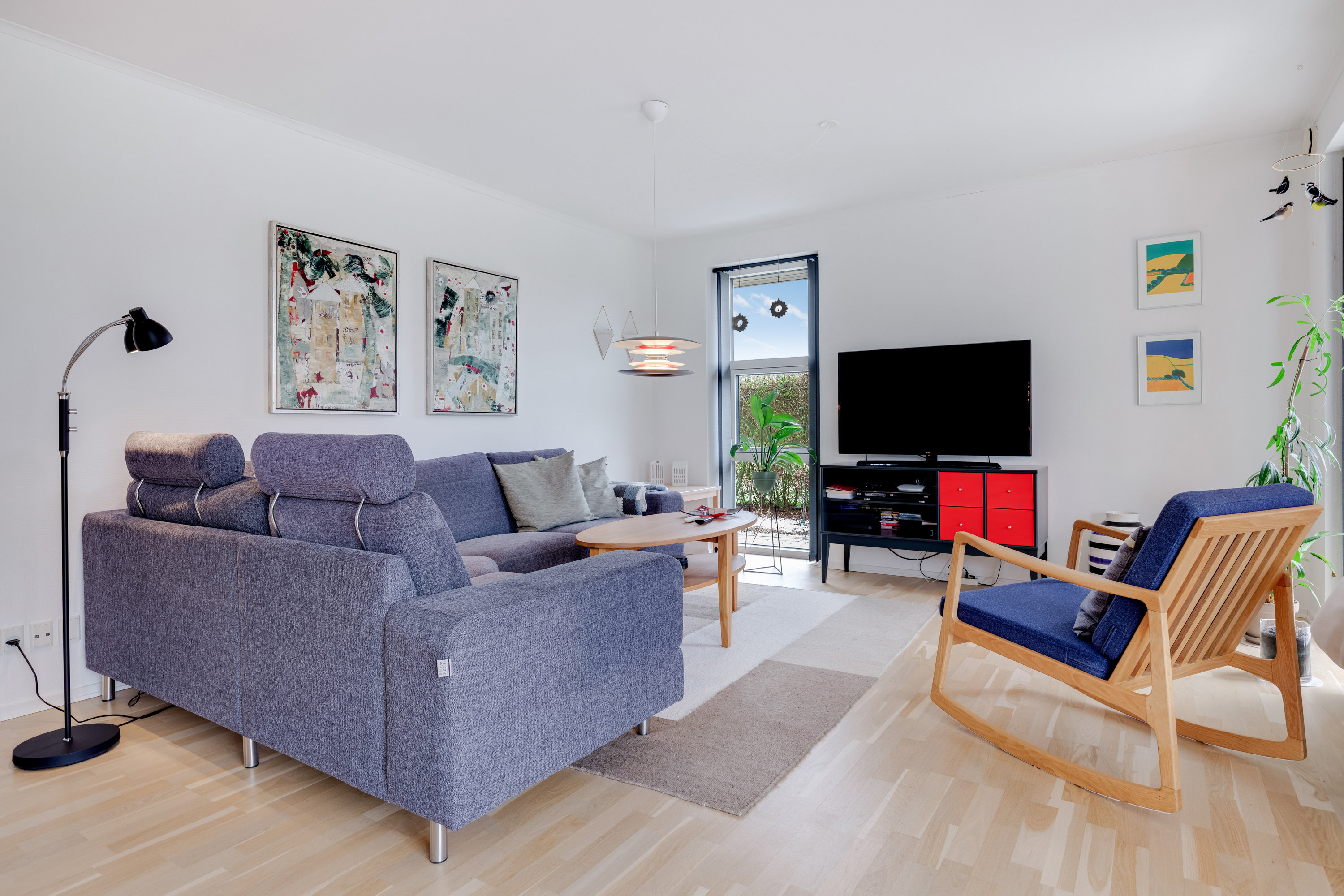 Fremhævet stue billede i fuldskærmstilstand. Billede af Rømøvænget 171, 5500 Middelfart