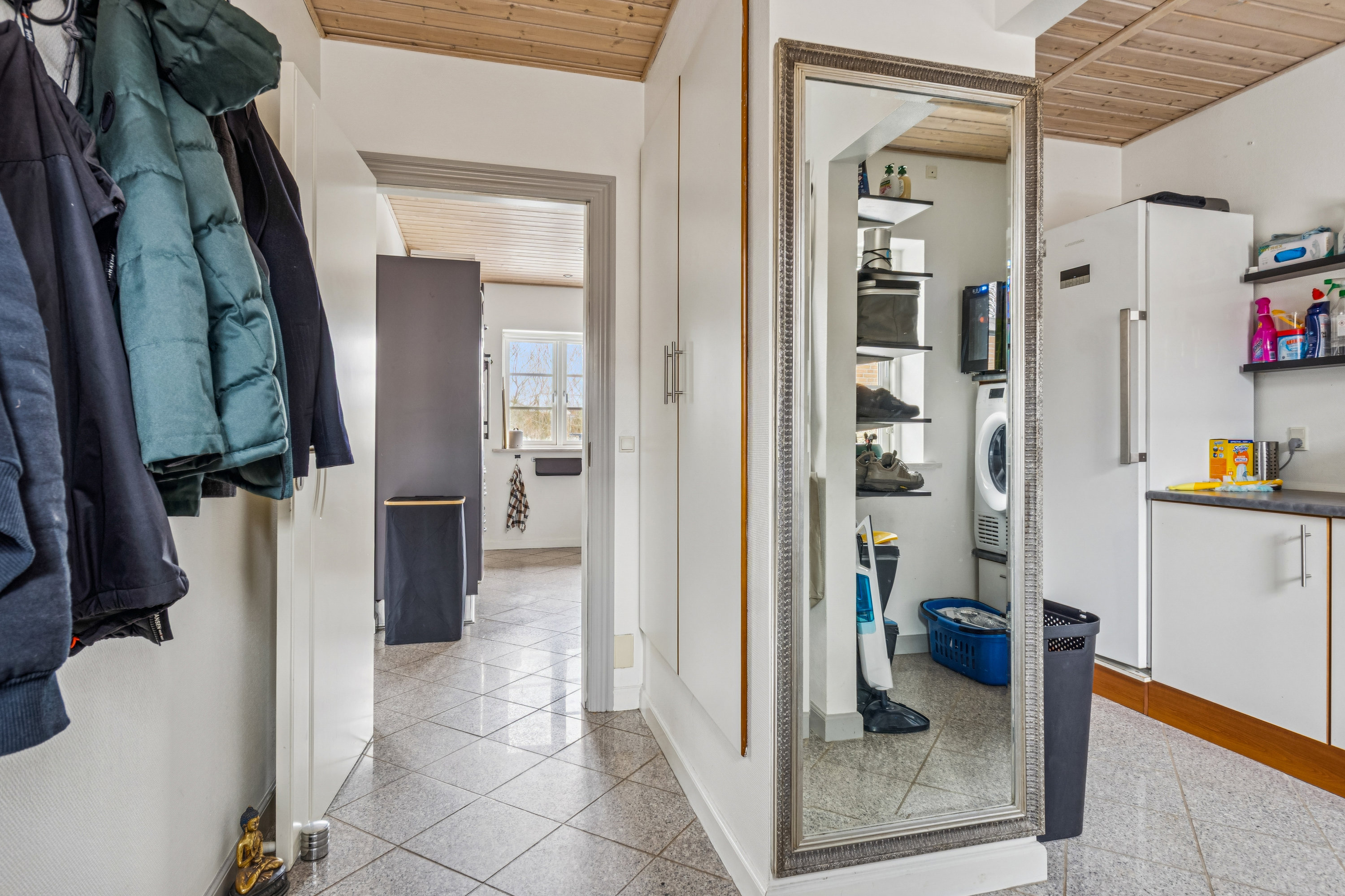 Fremhævet entré billede i fuldskærmstilstand. Billede af Askevænget 14, 5471 Søndersø