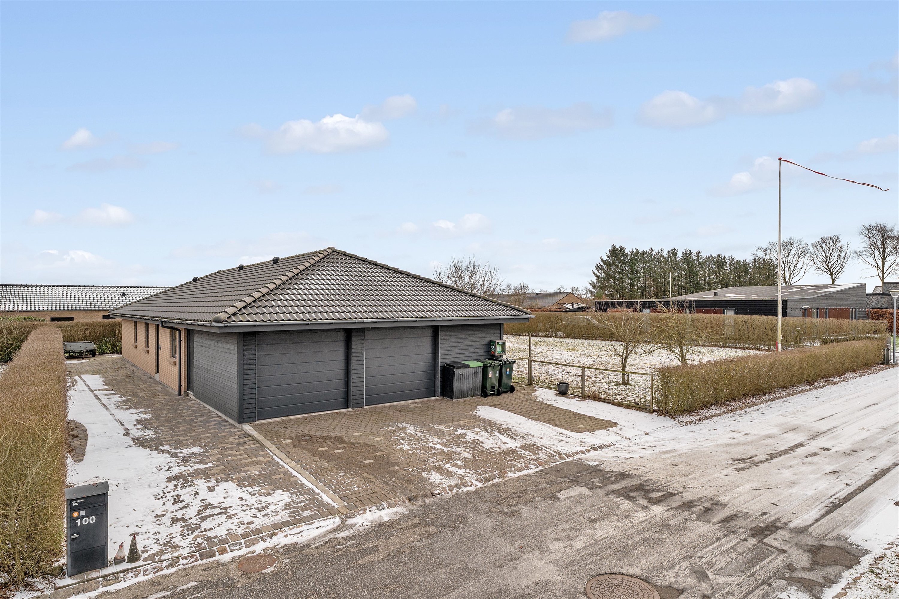 Miniaturebillede 1: ejendommen. Billede af Lillevang 100, 7190 Billund