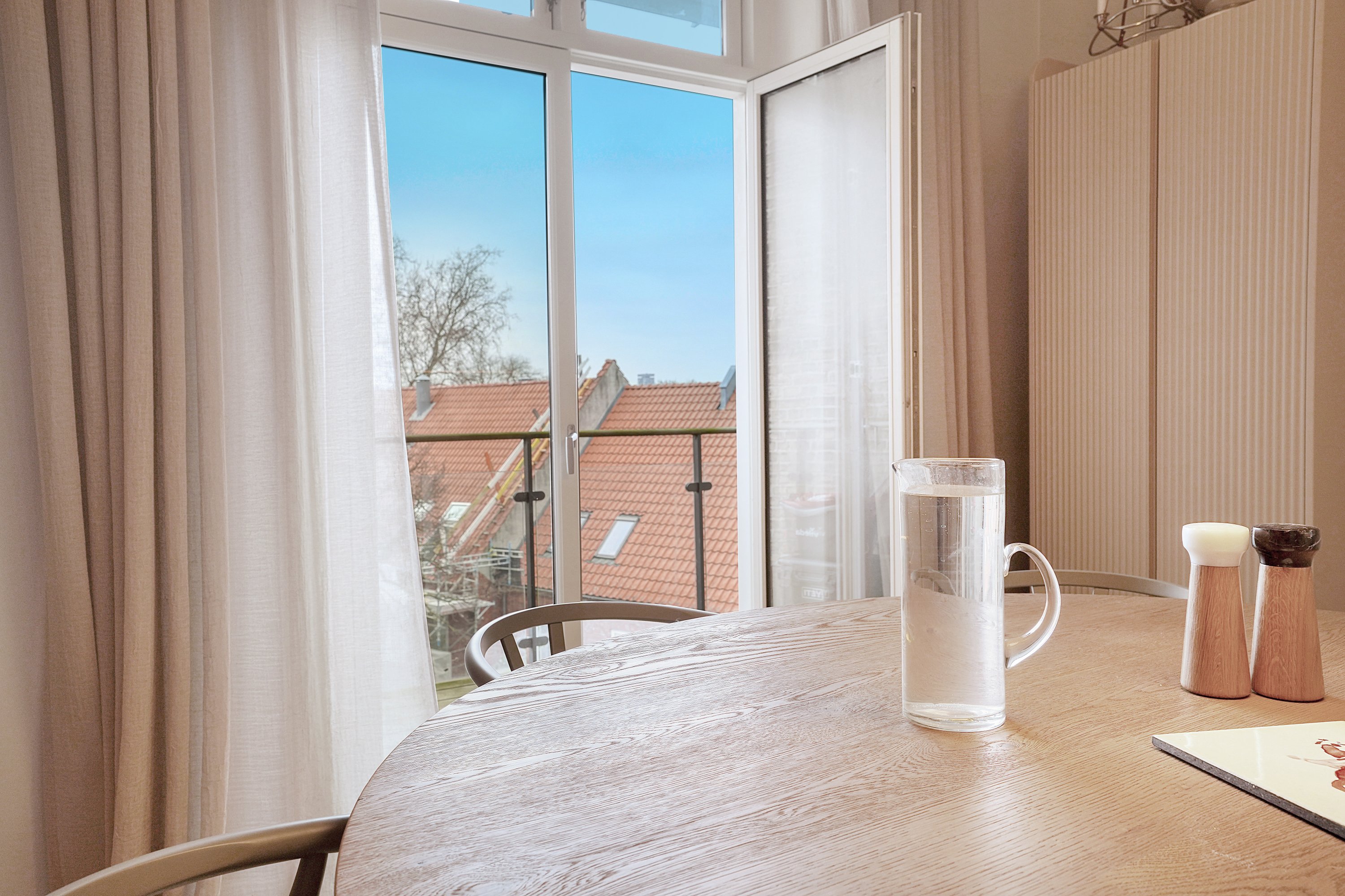 Fremhævet spisestue billede i fuldskærmstilstand. Billede af Holsteinsgade 11, 4., 2100 København Ø