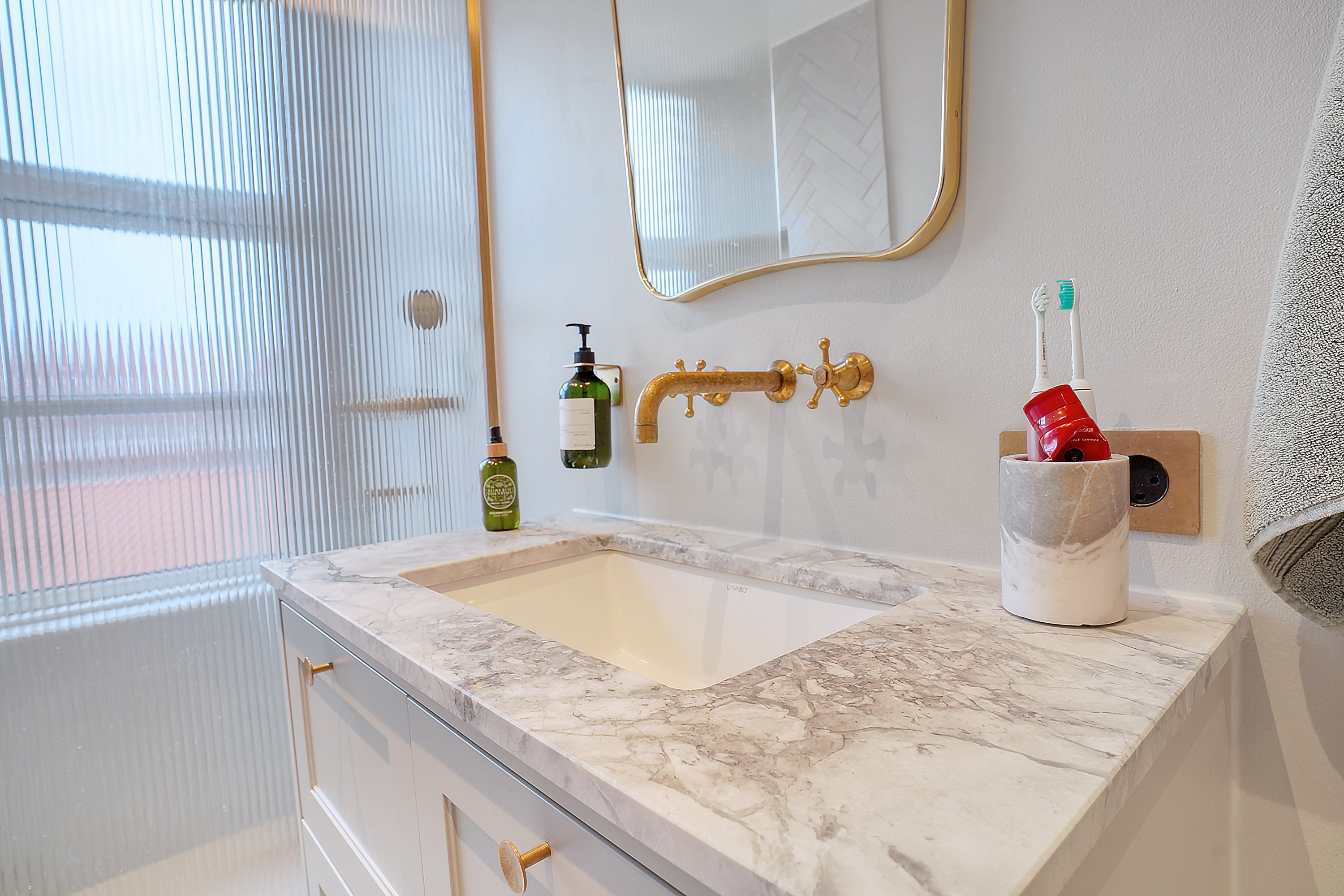 Fremhævet badeværelse billede i fuldskærmstilstand. Billede af Holsteinsgade 11, 4., 2100 København Ø