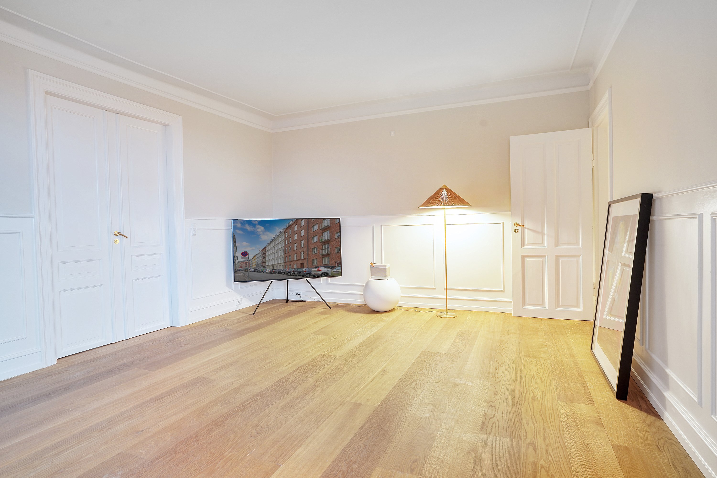 Fremhævet stue billede i fuldskærmstilstand. Billede af Holsteinsgade 11, 4., 2100 København Ø