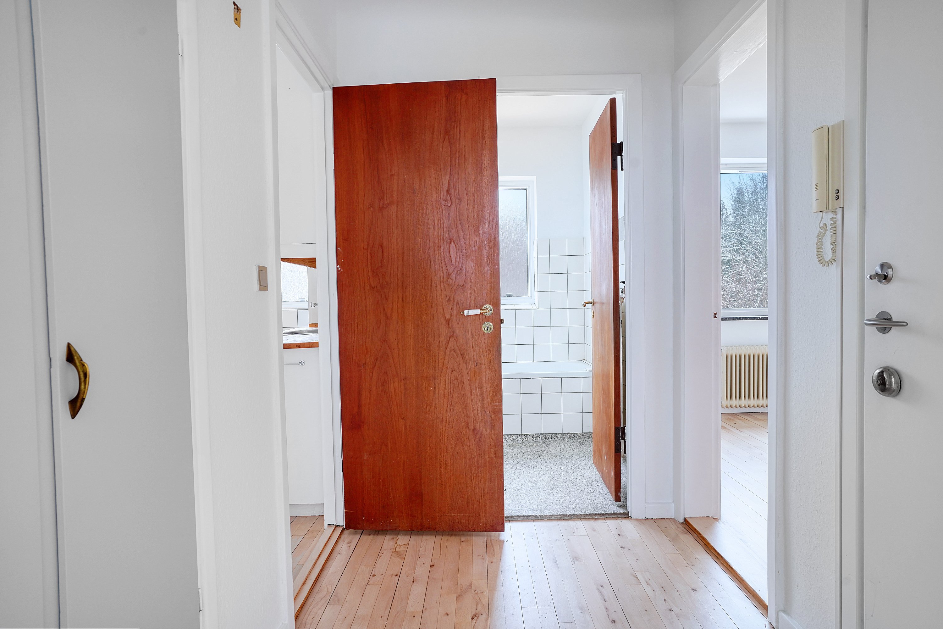 Fremhævet entré billede i fuldskærmstilstand. Billede af Rosenhøjvej 23, 2. tv., 3000 Helsingør