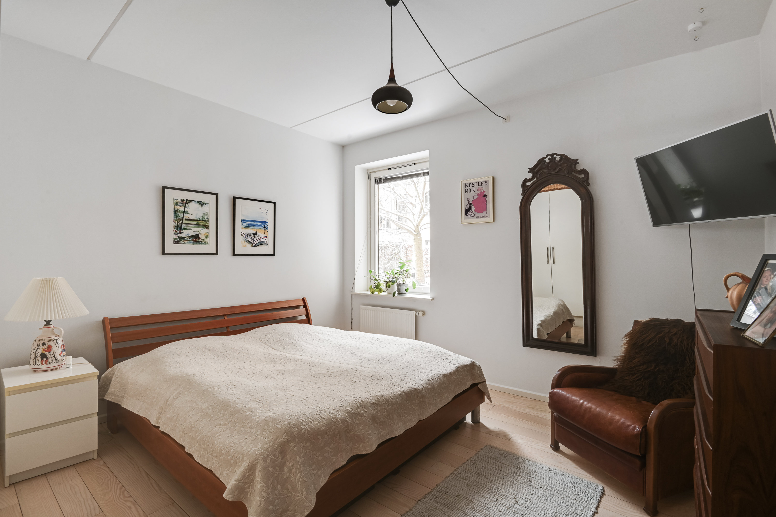 Fremhævet andet billede i fuldskærmstilstand. Billede af Porcelænshaven 4G, st.. th., 2000 Frederiksberg