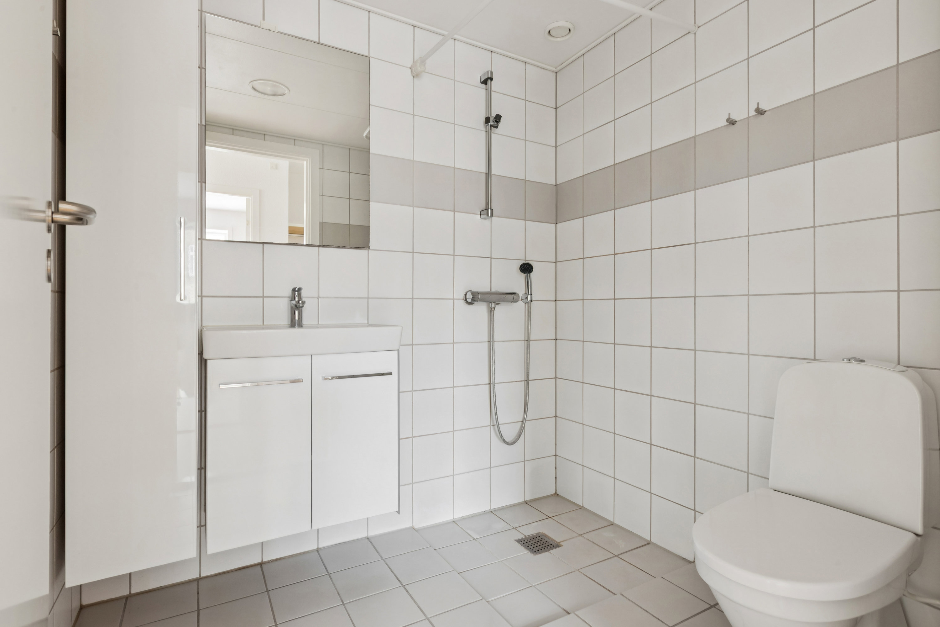 Fremhævet badeværelse billede i fuldskærmstilstand. Billede af Sundholmsvej 31, 2. tv., 2300 København S