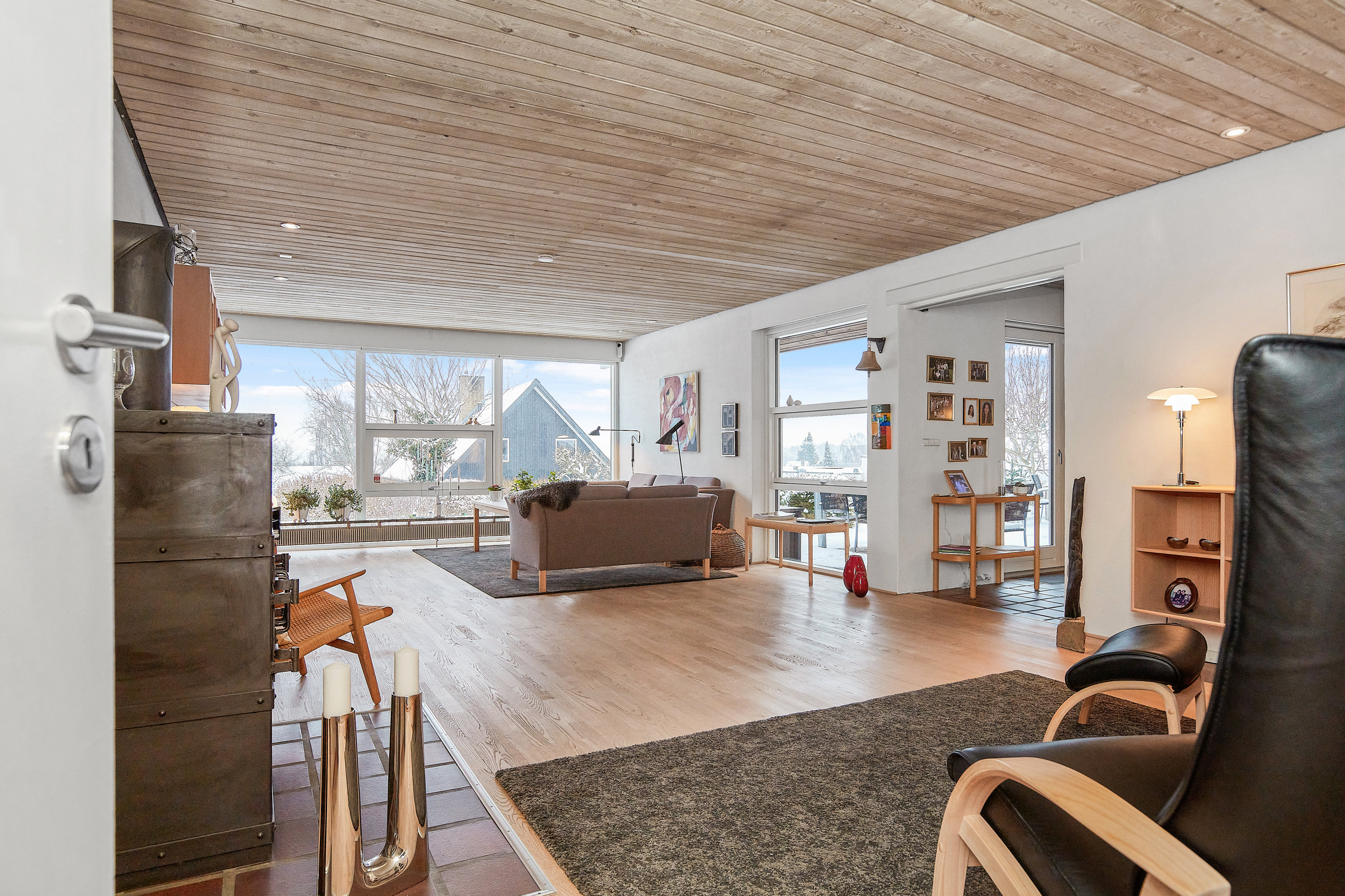 Fremhævet stue billede i fuldskærmstilstand. Billede af Husoddebakken 28, Stensballe, 8700 Horsens