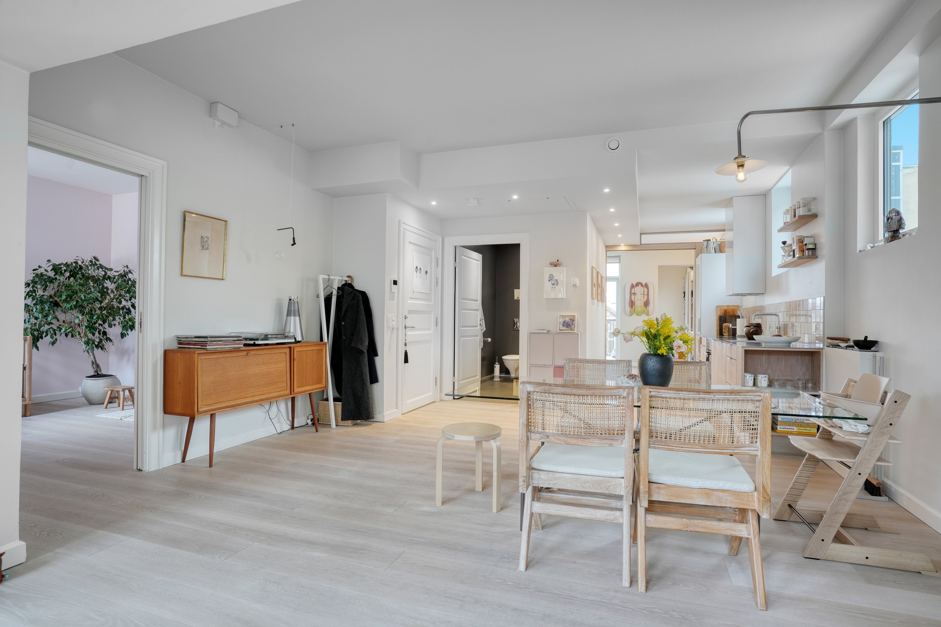 Fremhævet spisestue billede i fuldskærmstilstand. Billede af Blegdamsvej 28A, 2. tv., 2200 København N