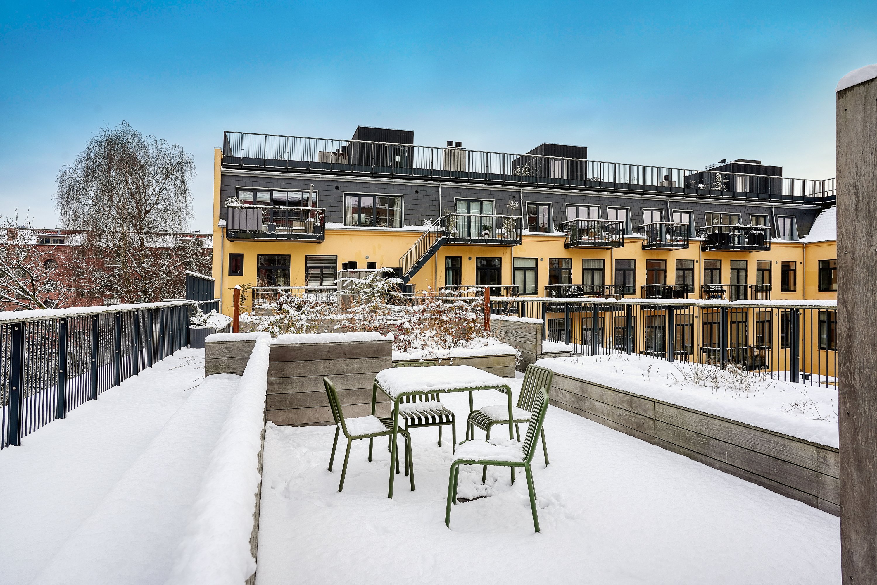 Fremhævet terrasse billede i fuldskærmstilstand. Billede af Blegdamsvej 28A, 2. tv., 2200 København N