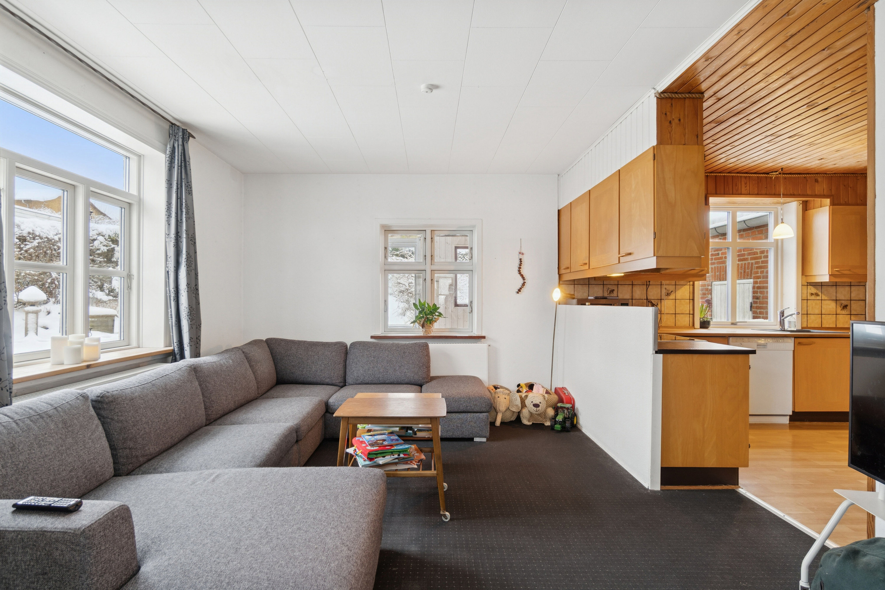 Fremhævet stue billede i fuldskærmstilstand. Billede af Søndergade 42, 6040 Egtved