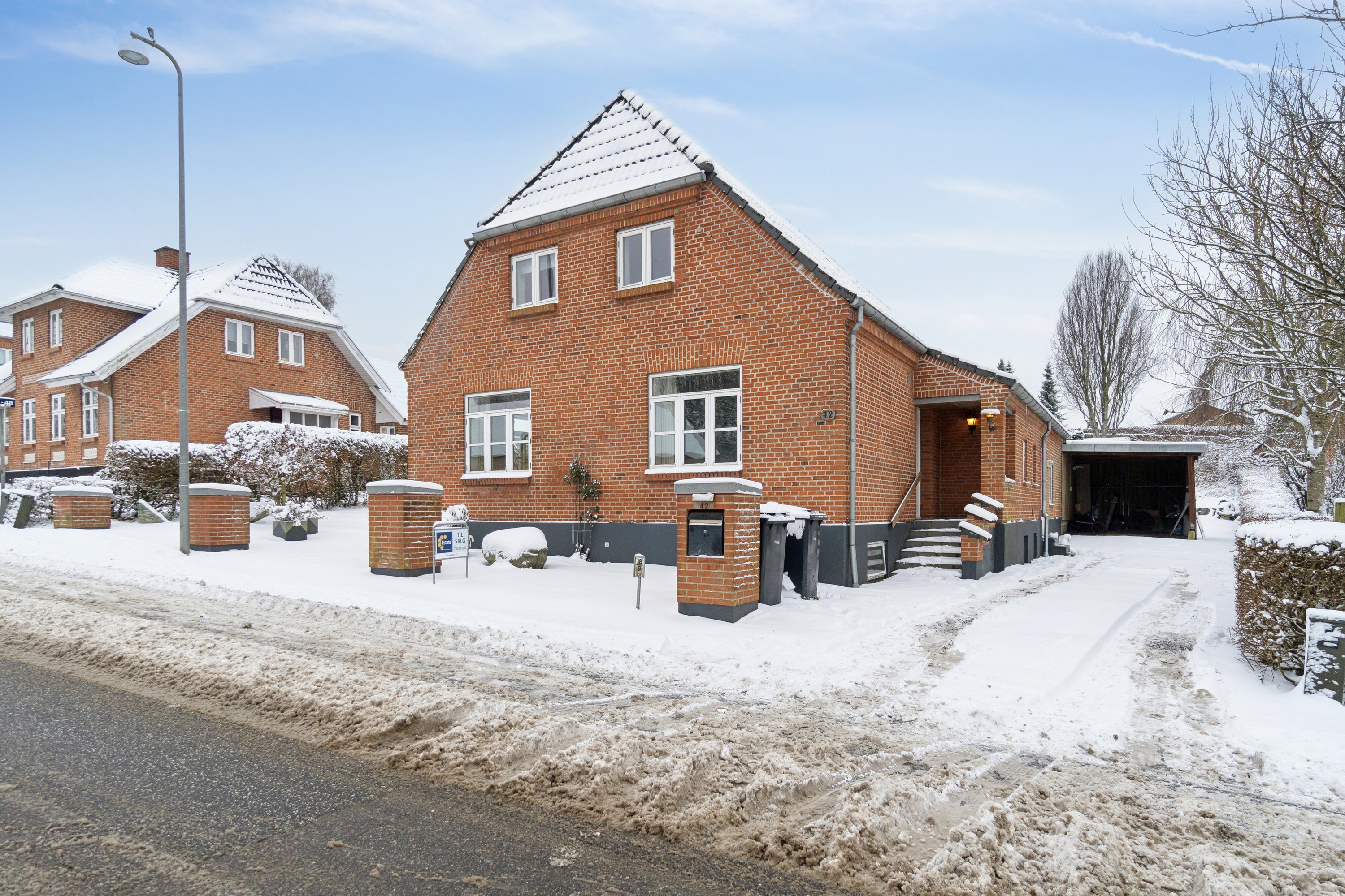 Fremhævet set fra vejen billede i fuldskærmstilstand. Billede af Søndergade 42, 6040 Egtved